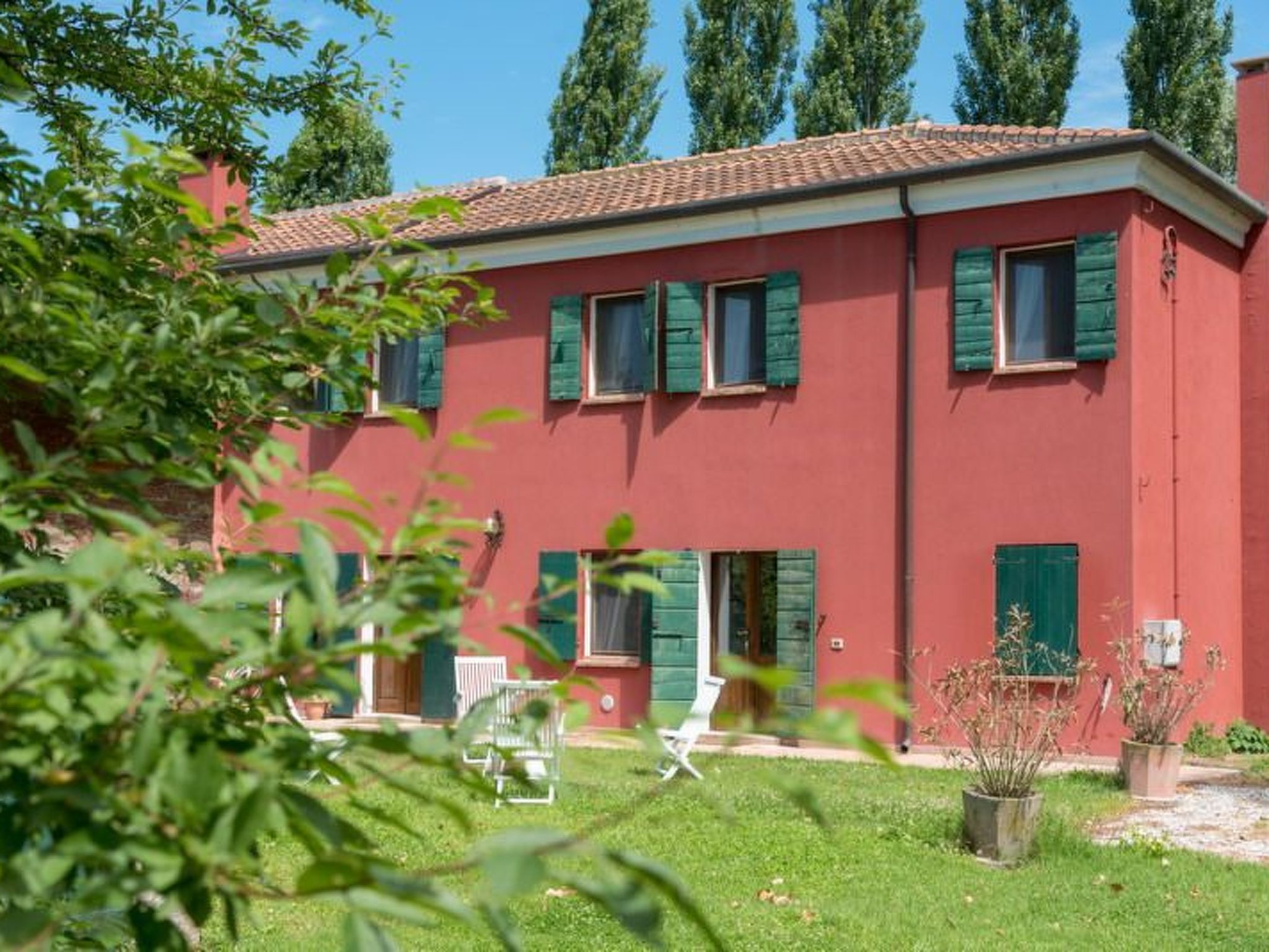 Villa mit Gemeinschaftspool zwischen Ferrara und Venezia - Image 2