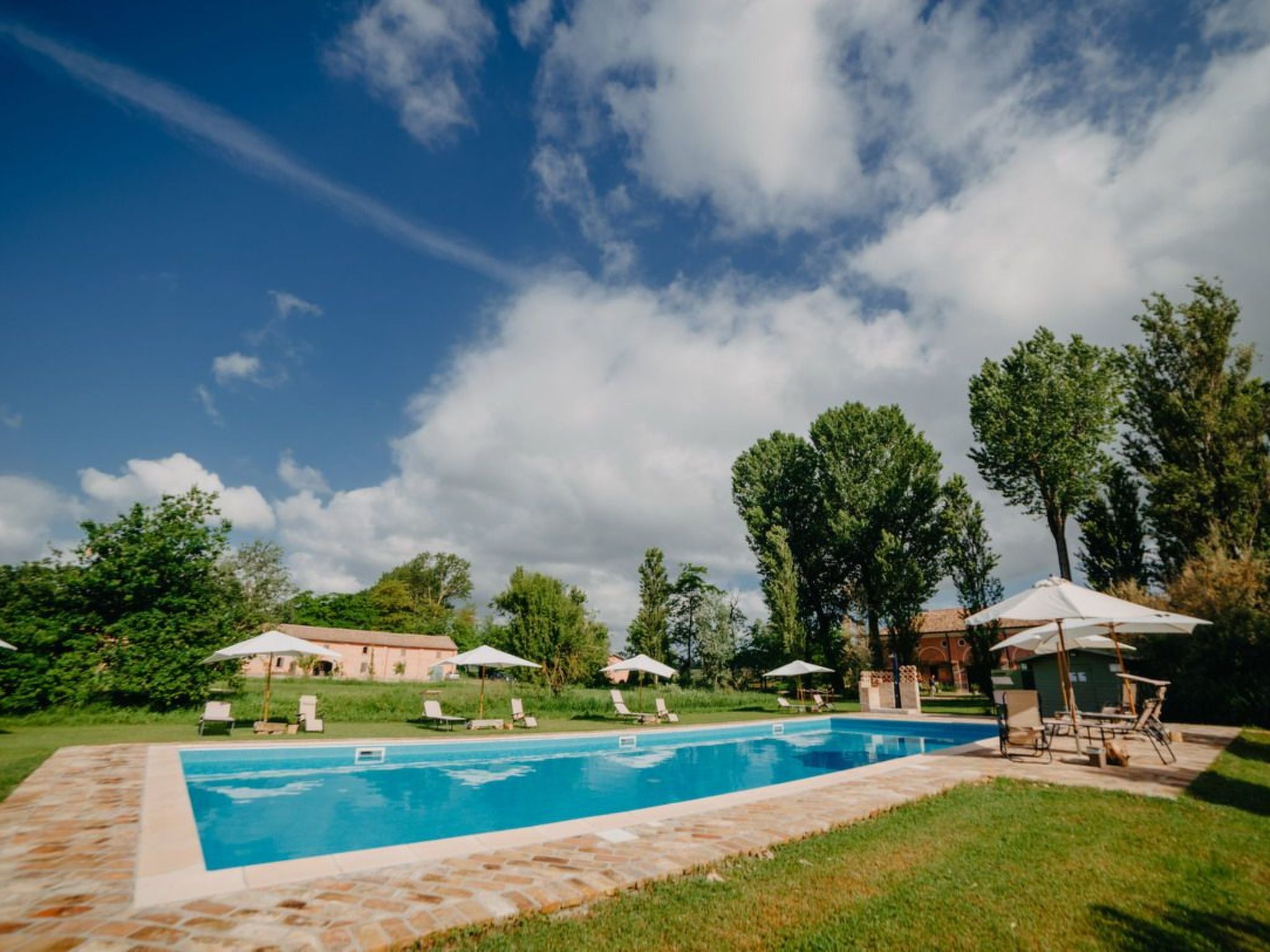 Villa mit Gemeinschaftspool zwischen Ferrara und Venezia - Image 5