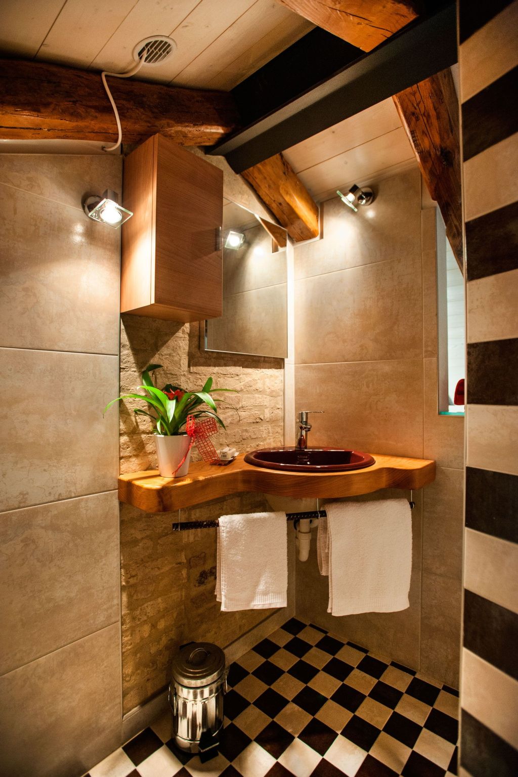 Brick House in Silea - Binnen