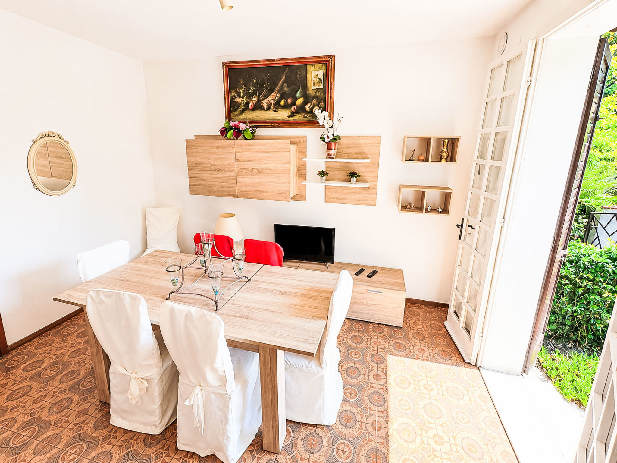 Cottage mit großem Garten, Klima, 6 Gäste - Inside