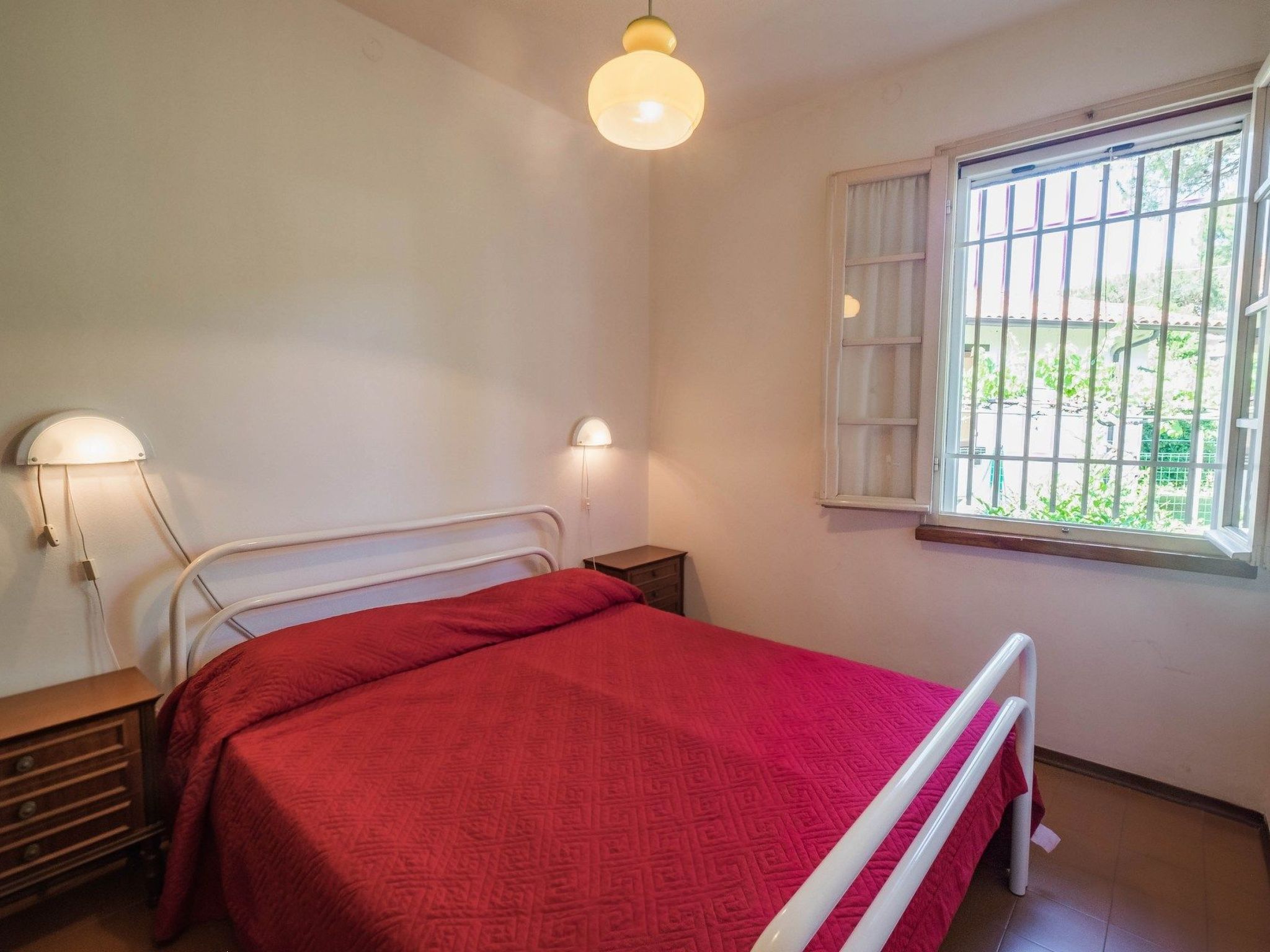 3-Schlafzimmer-Villa mit großem Garten - Binnen