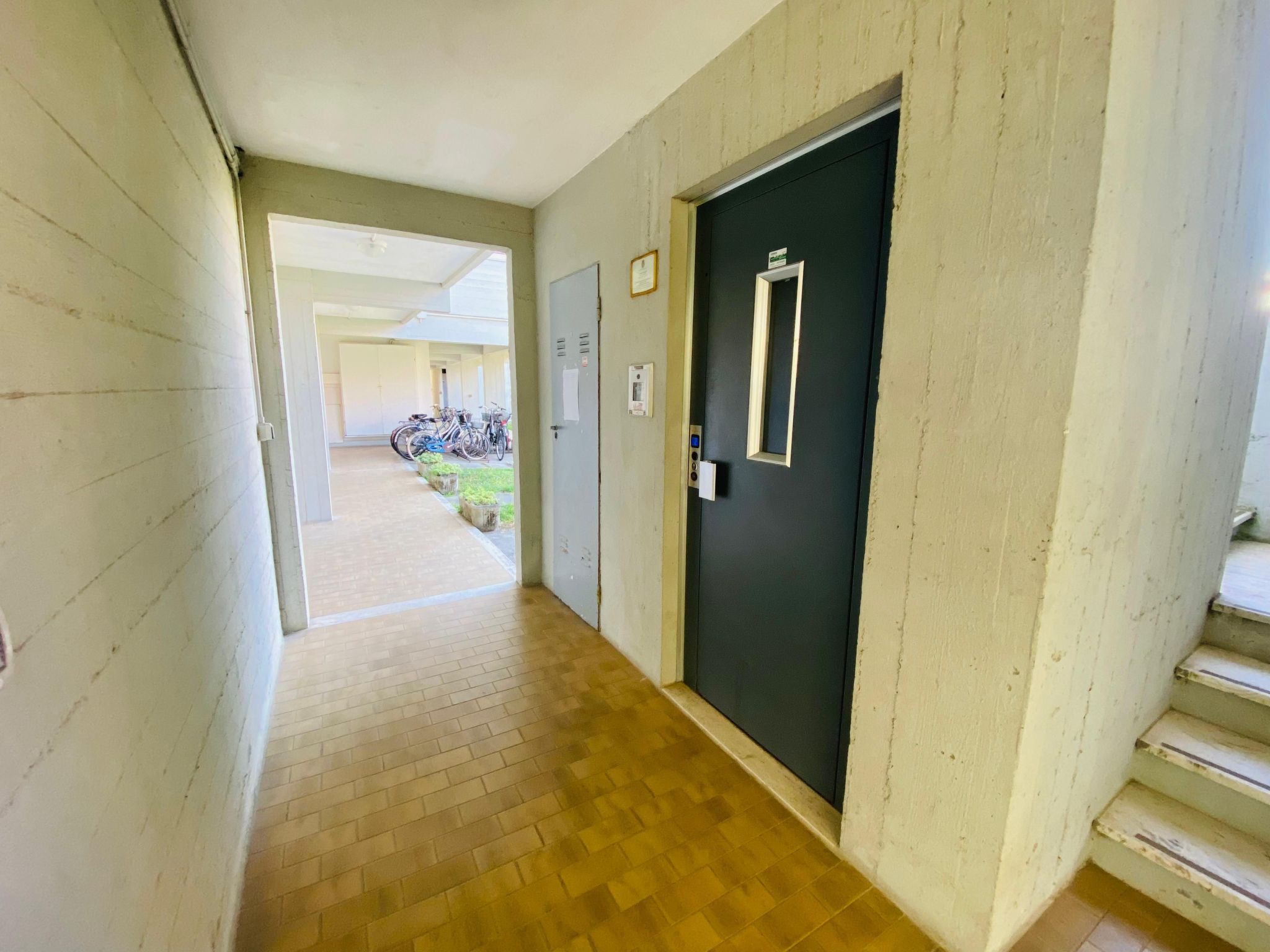 Hübsches Studio-Apartment 250 m vom Meer entfernt, direkt im Zentrum-Binnen