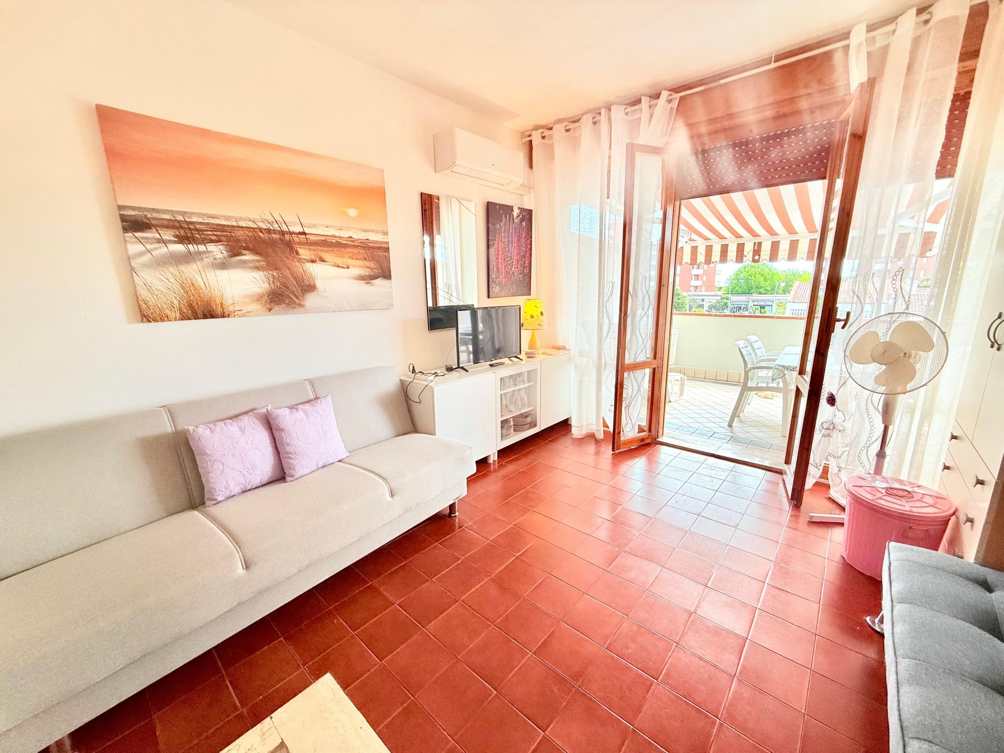 Hübsches Studio-Apartment 250 m vom Meer entfernt, direkt im Zentrum-Binnen