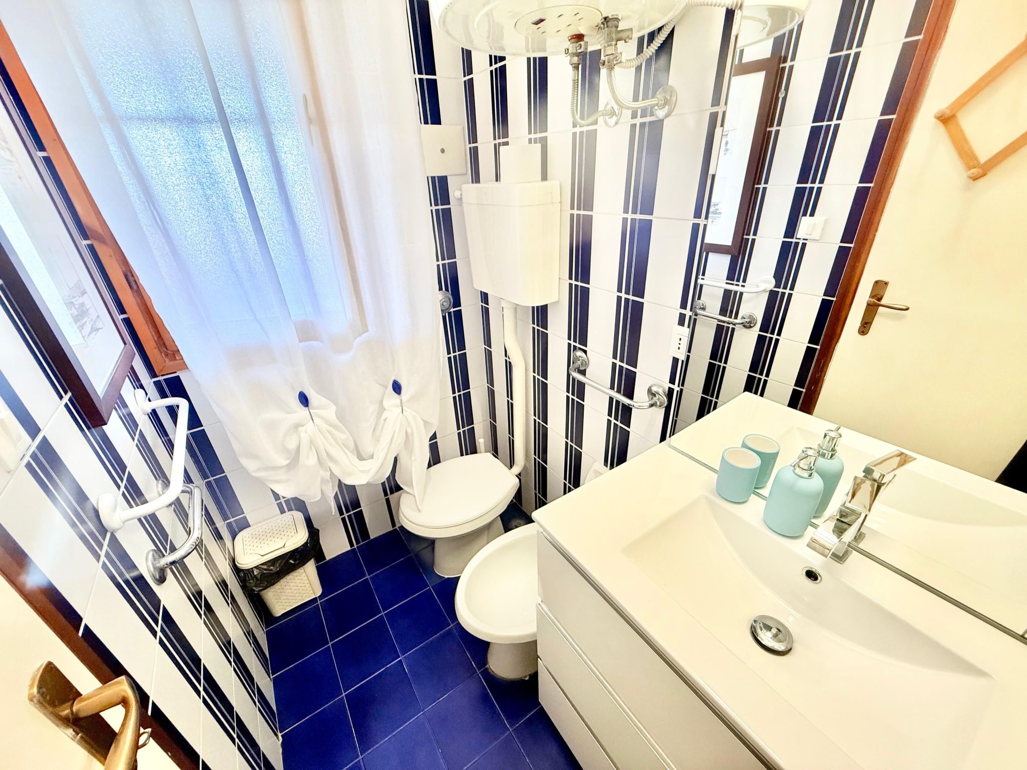 Hübsches Studio-Apartment 250 m vom Meer entfernt, direkt im Zentrum-Binnen