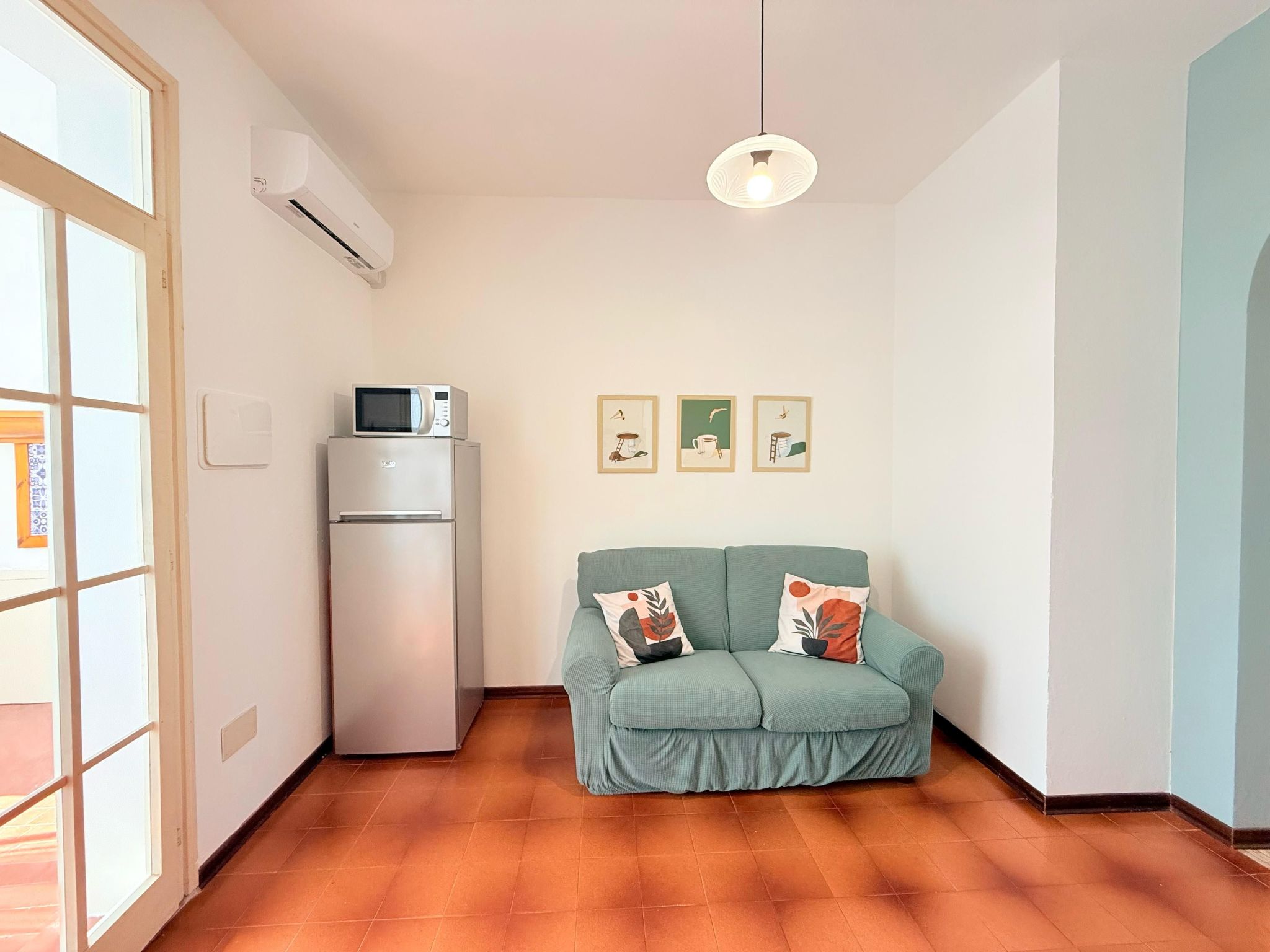 Mit Gemeinschaftspool, renoviert-Inside