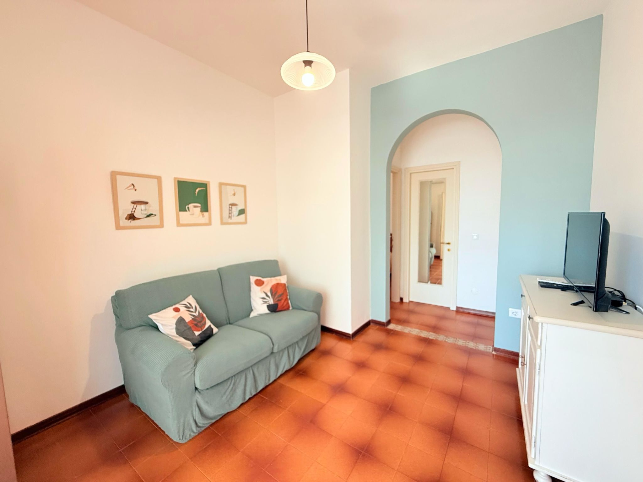 Mit Gemeinschaftspool, renoviert-Inside