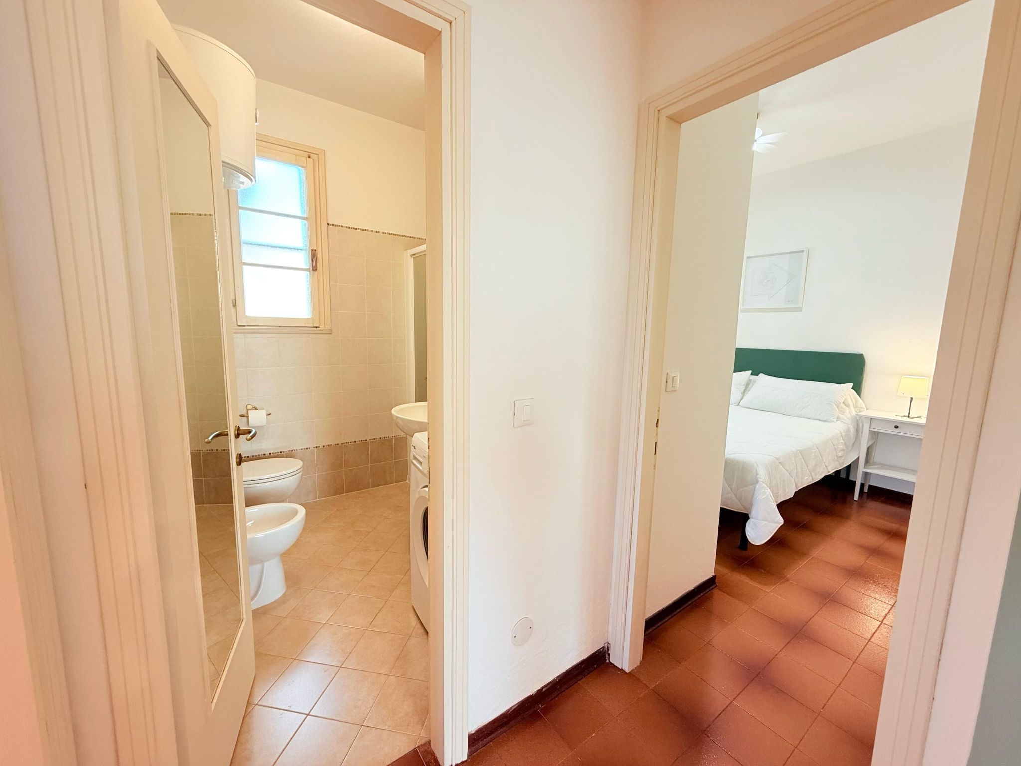 Mit Gemeinschaftspool, renoviert-Inside