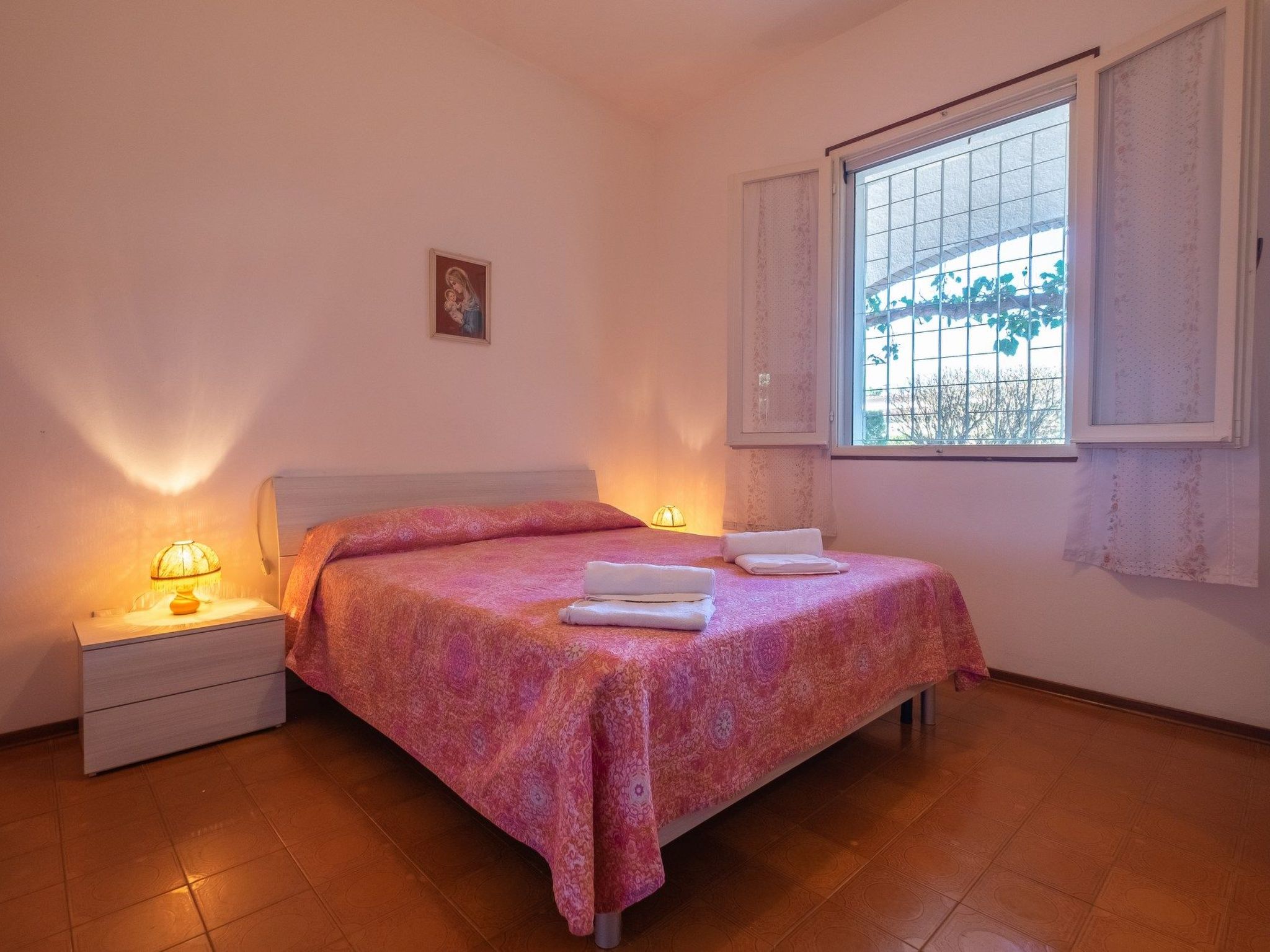 In Lido Delle Nazioni mit Großem Garten-Binnen