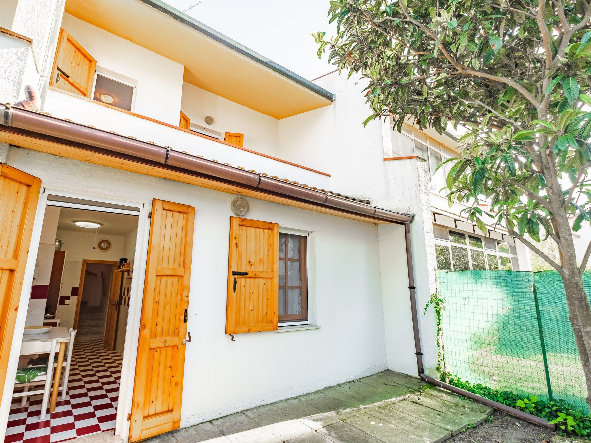 Villa für 8 Gäste mit privatem Parkplatz, 2 Badezimmer-Binnen