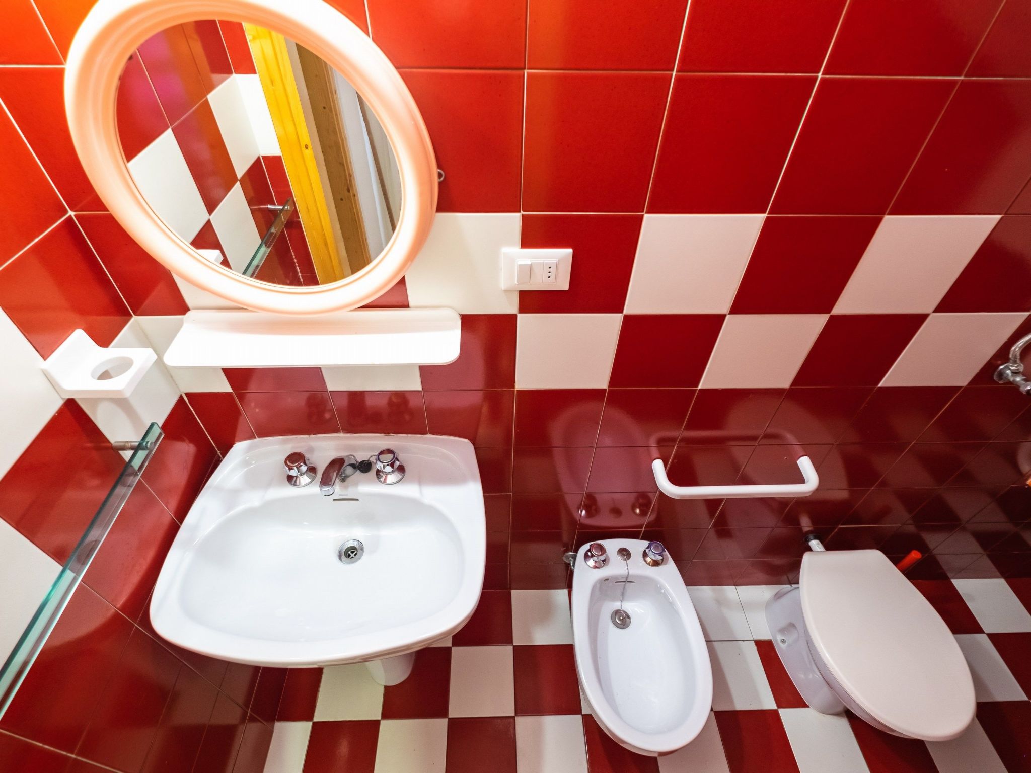 Villa für 8 Gäste mit privatem Parkplatz, 2 Badezimmer-Binnen