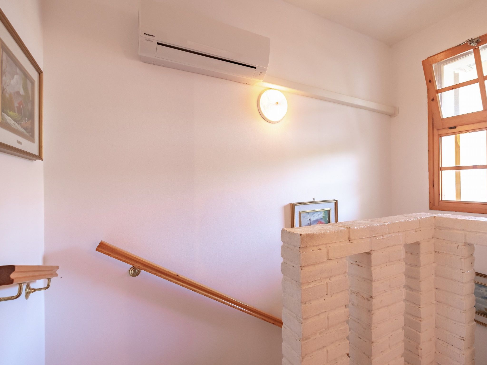 Villa für 8 Gäste mit privatem Parkplatz, 2 Badezimmer-Binnen