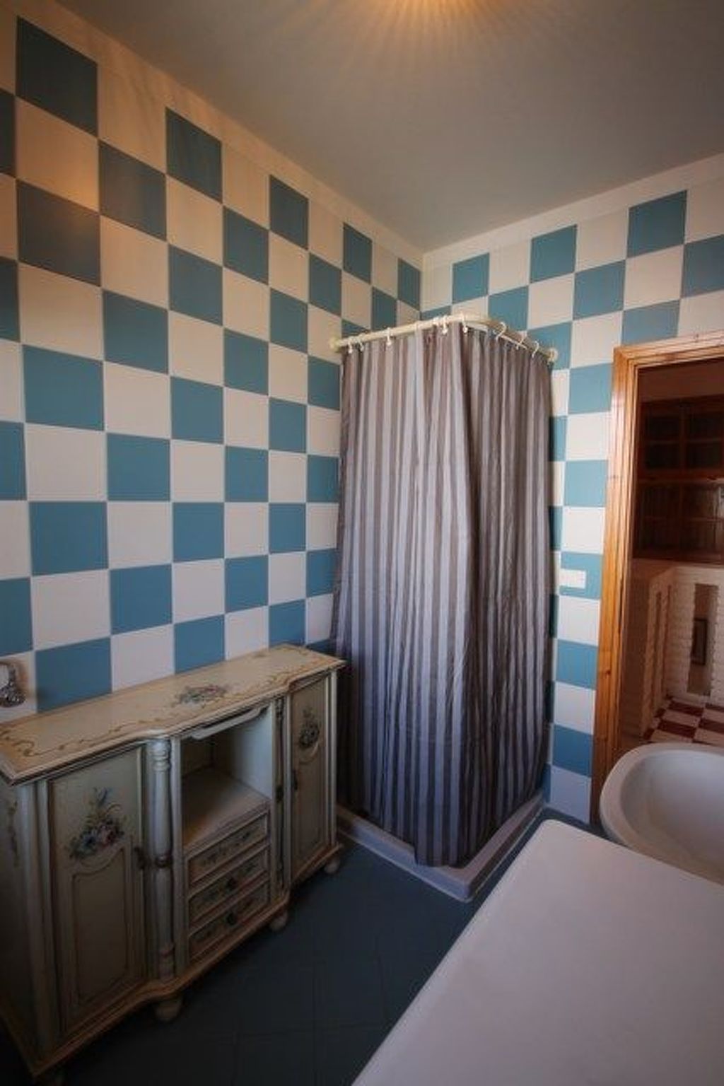 Villa für 8 Gäste mit privatem Parkplatz, 2 Badezimmer-Binnen