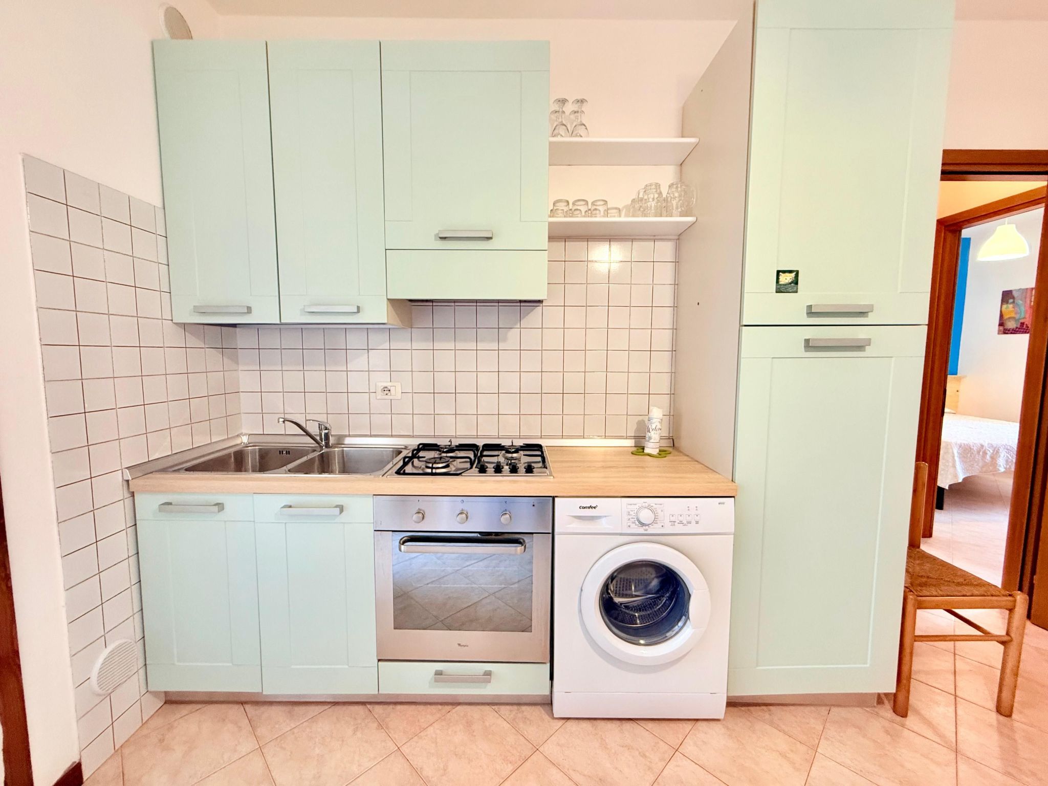 3-Zimmer-Villa, Erdgeschoss, 2 Gärten, Klima-Inside