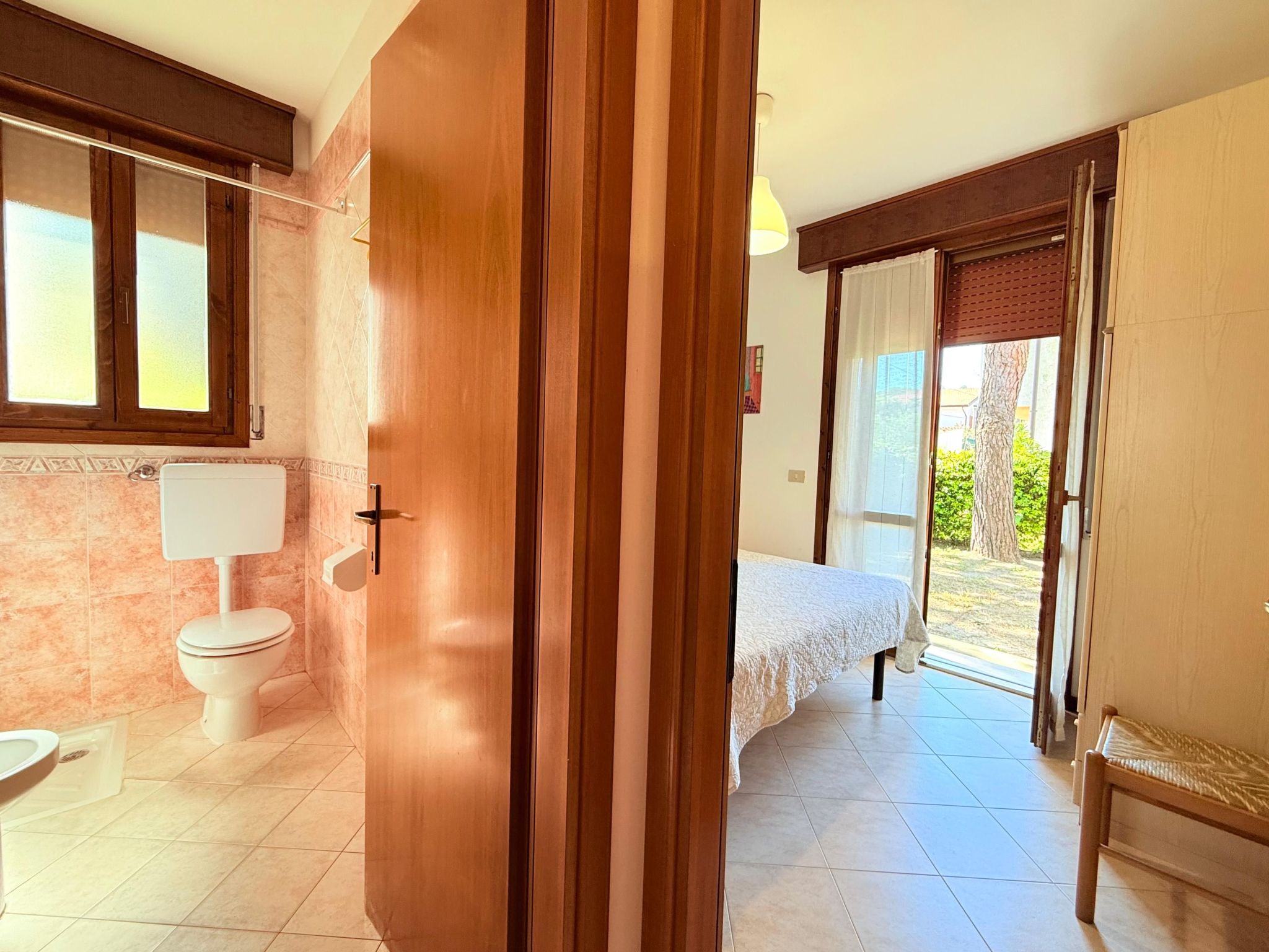 3-Zimmer-Villa, Erdgeschoss, 2 Gärten, Klima-Inside