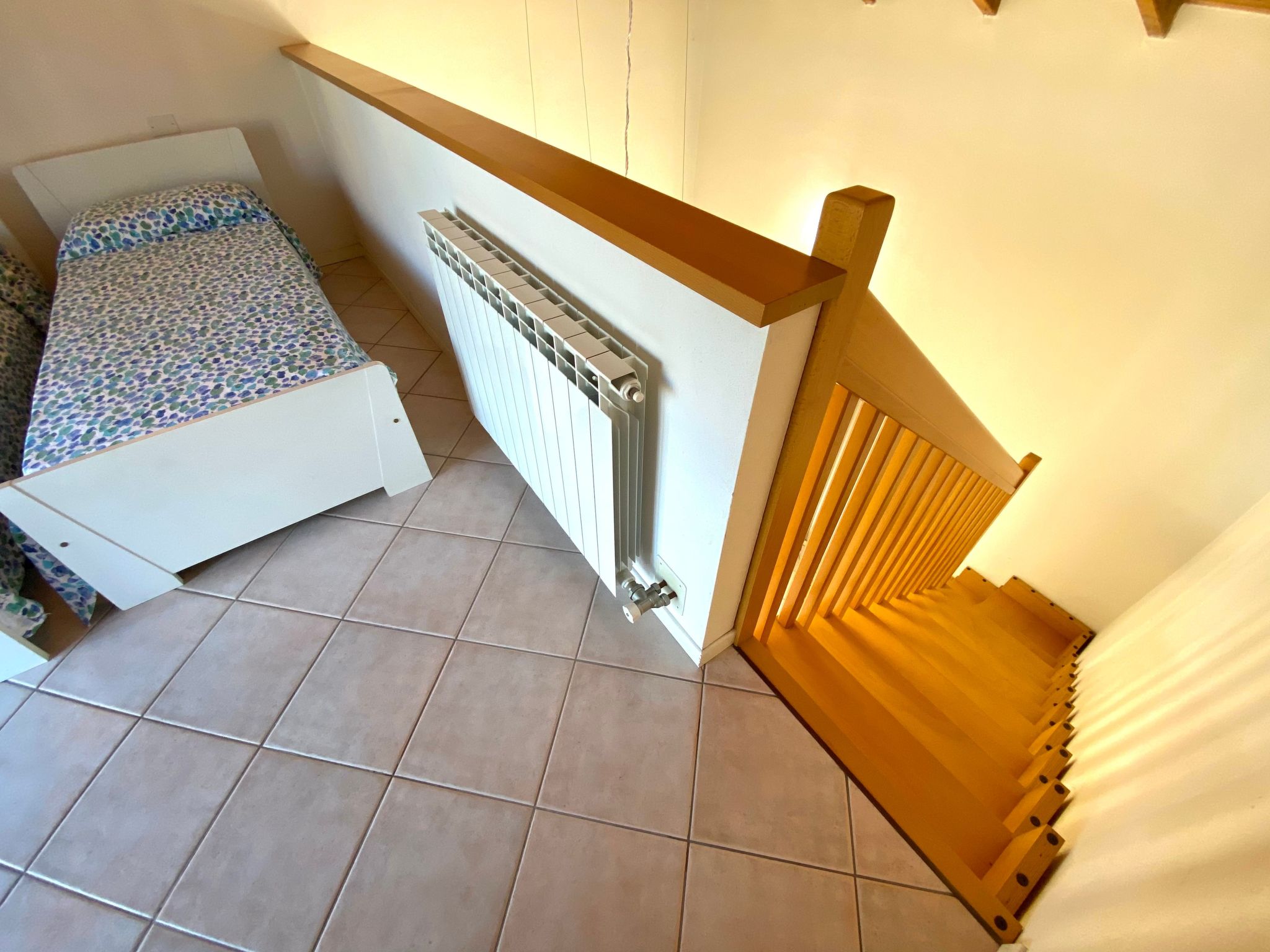 Elegantes Haupthaus, großer Garten, 2 Klima-Dedans