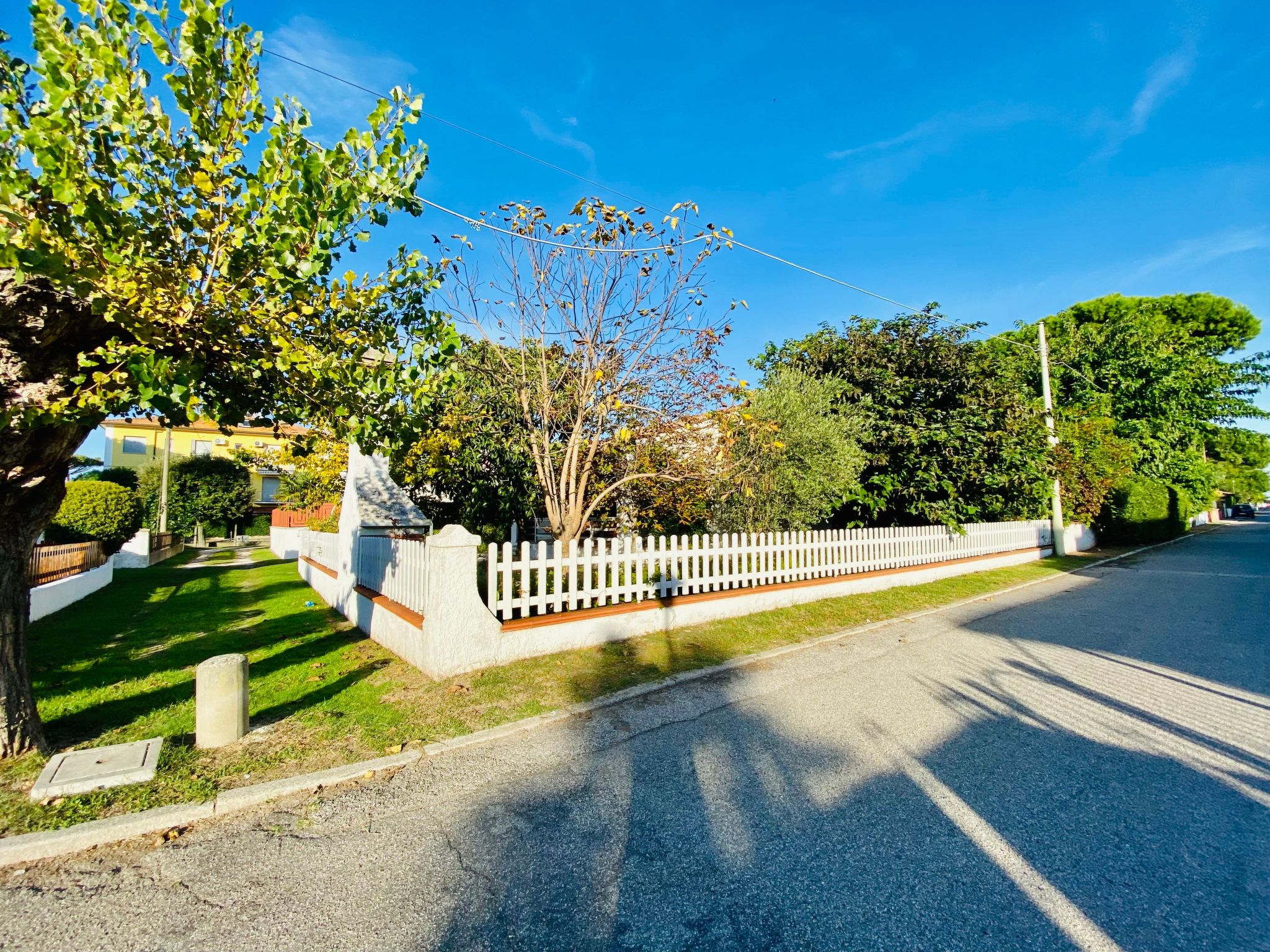 Repräsentative Villa, Klima, 300 Meter vom Meer entfernt-Dedans