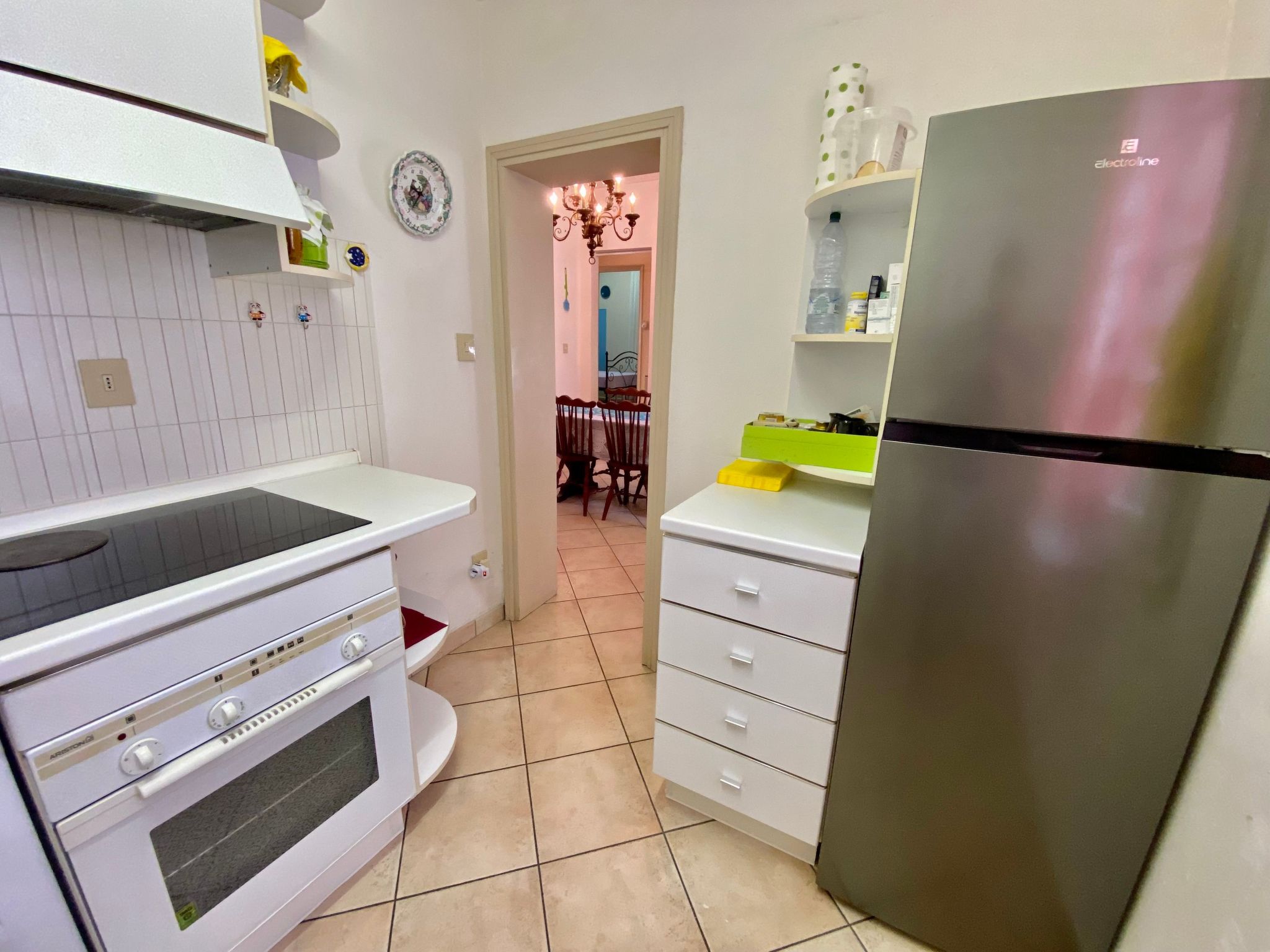 Repräsentative Villa, Klima, 300 Meter vom Meer entfernt-Drinnen