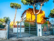 Knus vakantiehuis op 150 meter van zee in Comacchio - thumbnail 2