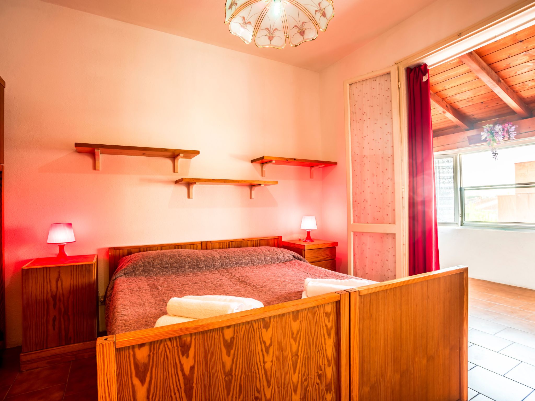 Charmantes Ferienhaus mit Garten, in der Nähe des Meeres-Inside