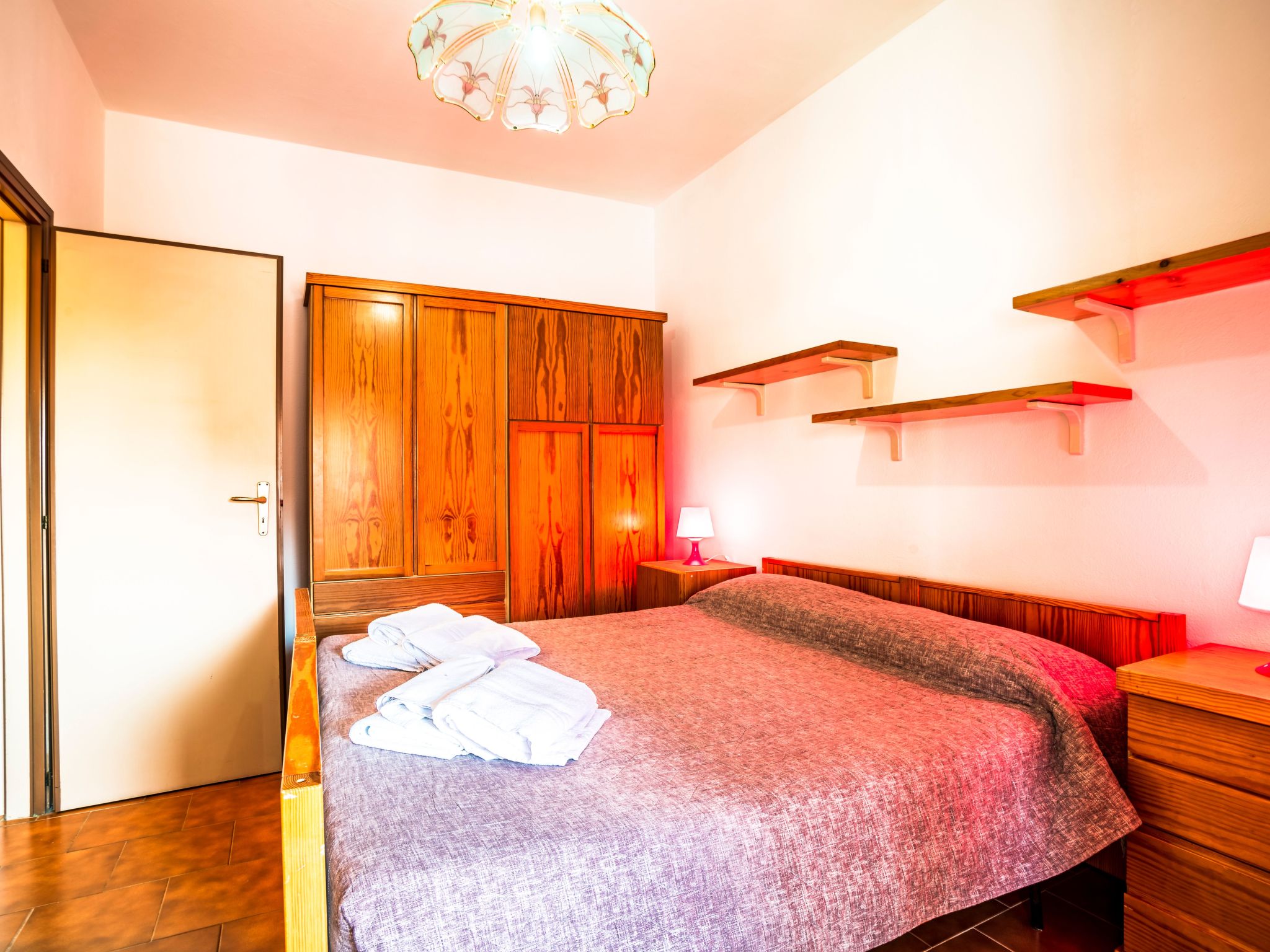 Charmantes Ferienhaus mit Garten, in der Nähe des Meeres-Inside