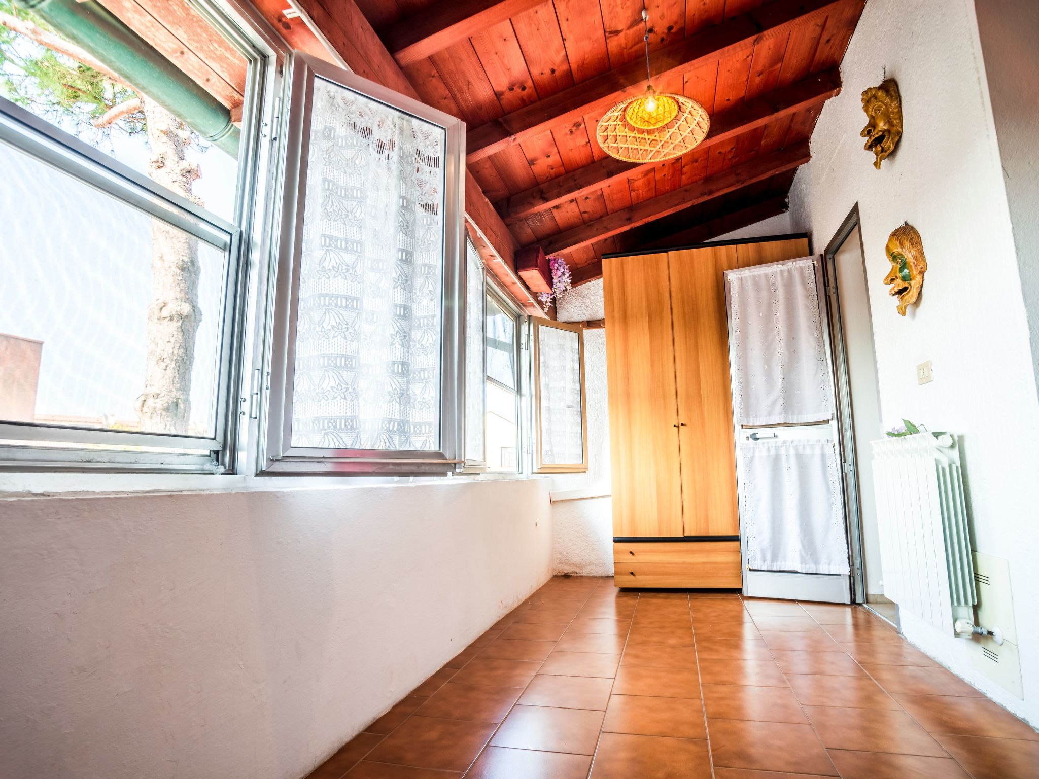 Charmantes Ferienhaus mit Garten, in der Nähe des Meeres-Inside