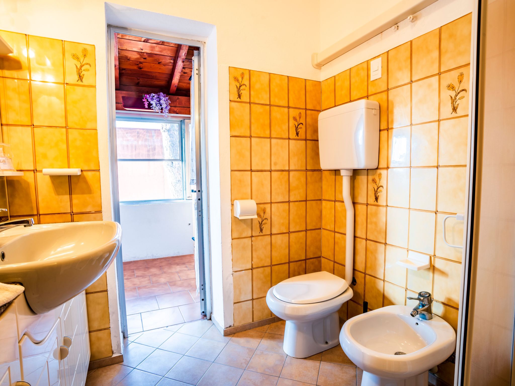 Charmantes Ferienhaus mit Garten, in der Nähe des Meeres-Inside