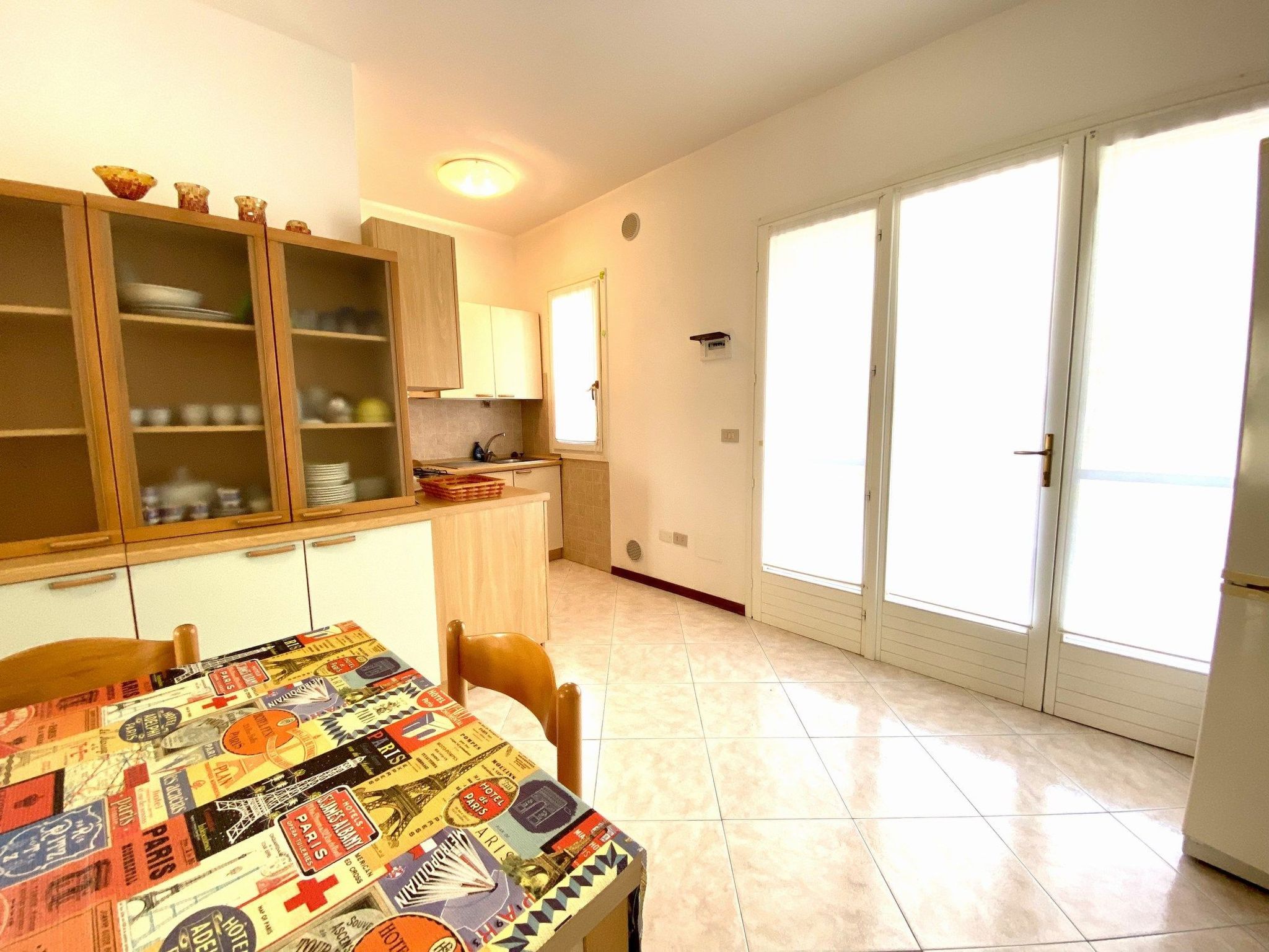 Moderne Villa mit Terrasse, Grill, Privatgarten - Image-tags.info