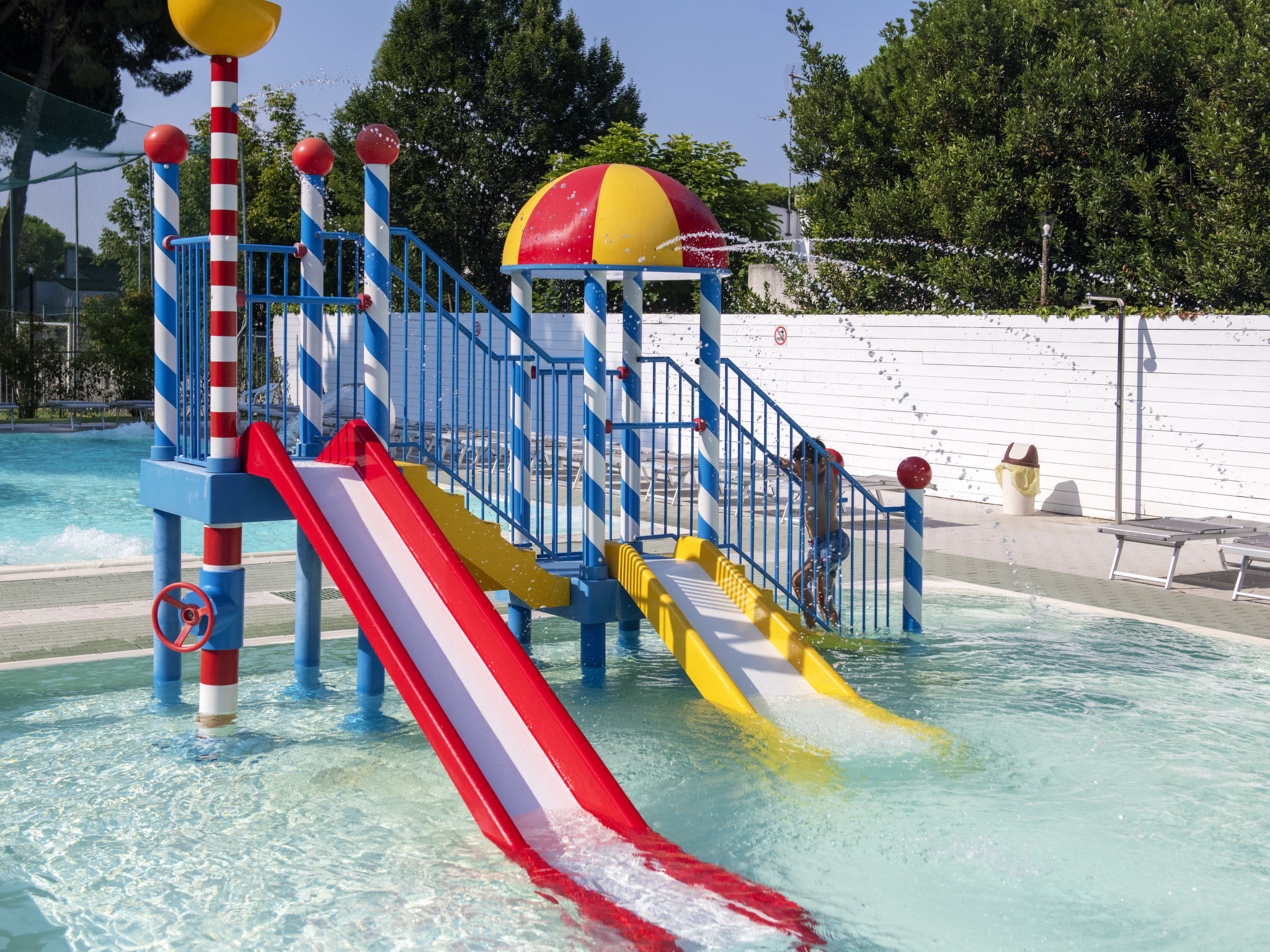 Mare e Pineta-Buiten