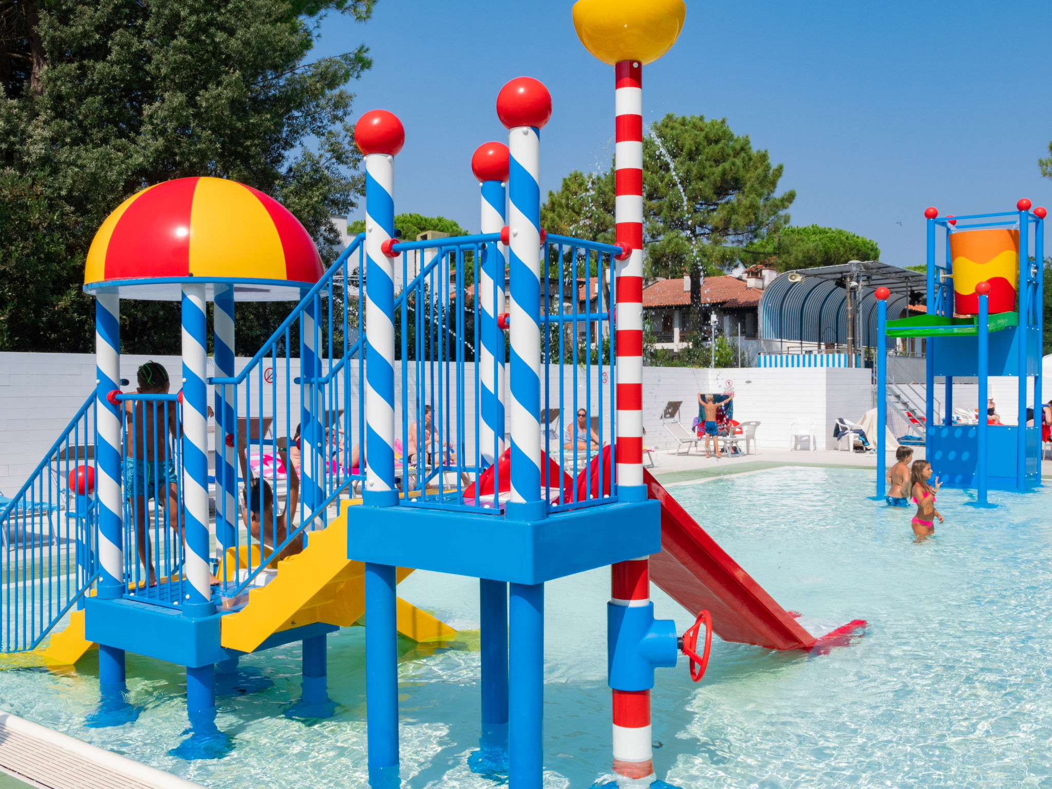 Mare e Pineta-Buiten