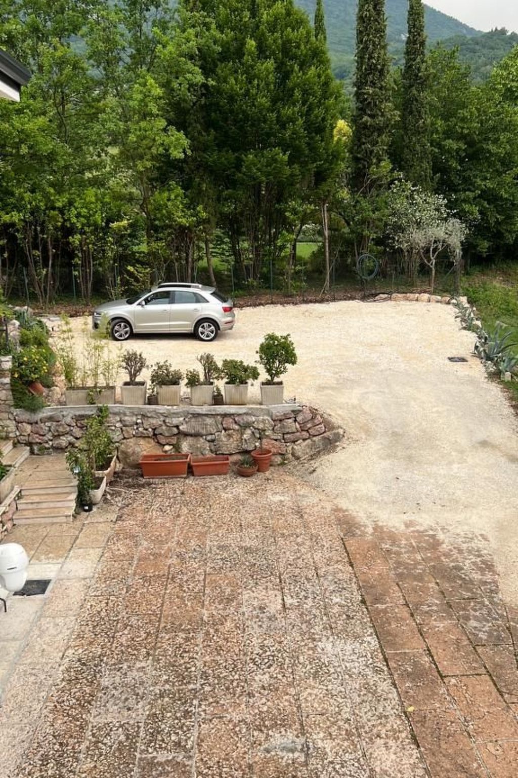 Wohnung in Caprino Veronese mit Garten-Binnen