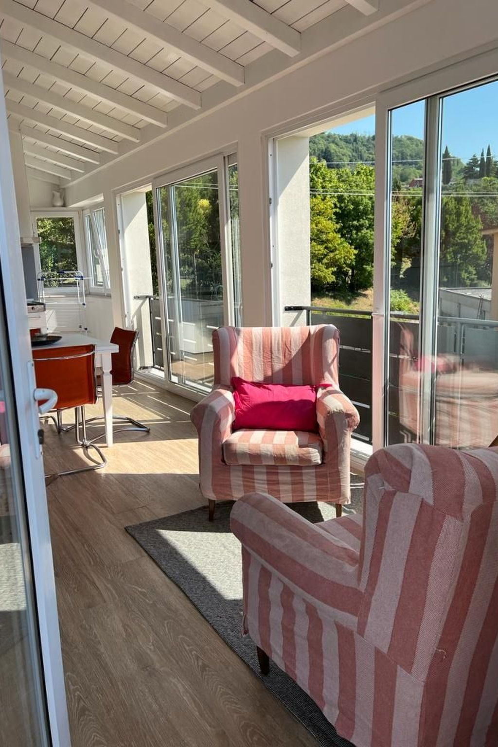 Wohnung in Caprino Veronese mit Garten