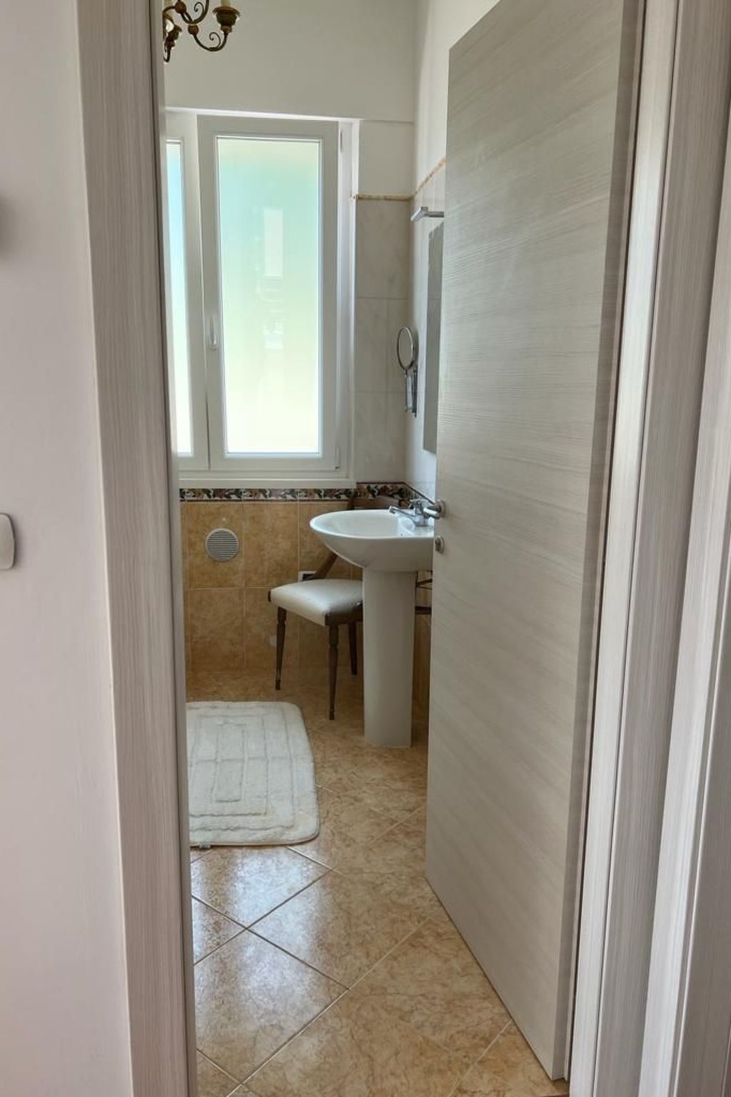 Wohnung in Caprino Veronese mit Garten-Binnen