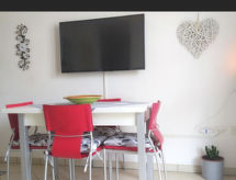 Modern appartement vlakbij zee en centrum in Bellaria - thumbnail 1