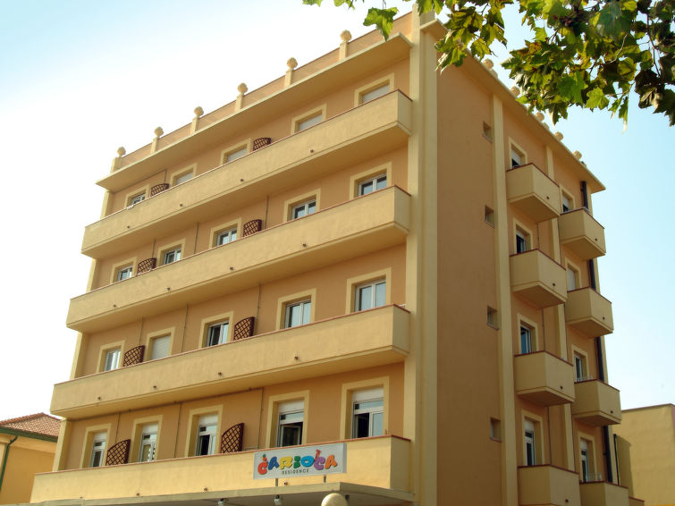 Search and Stay destination Viserba, Emilia-Romagna - Italy from AU$ 161. Carioca