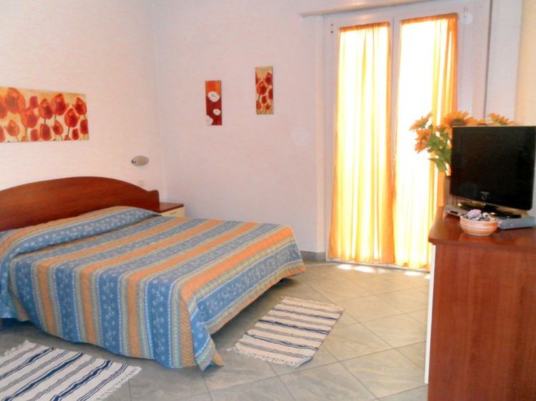 Search and Stay destination Viserba, Emilia-Romagna - Italy from AU$ 218. Carioca
