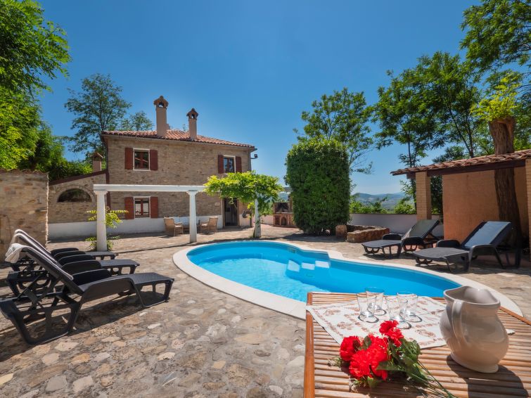 Tatil Evi Casale Antica Pietra