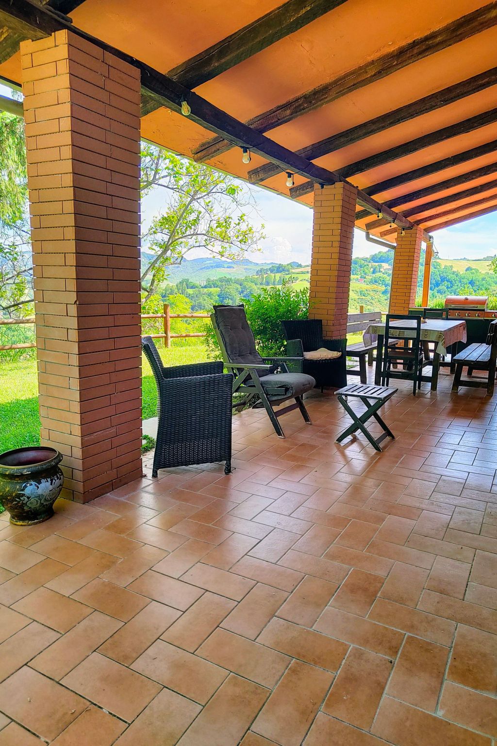 Landgut "TenutaQuarantaOlivi-Drinnen