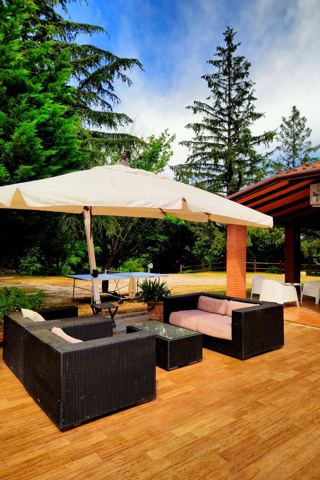 Landgut "TenutaQuarantaOlivi-Drinnen