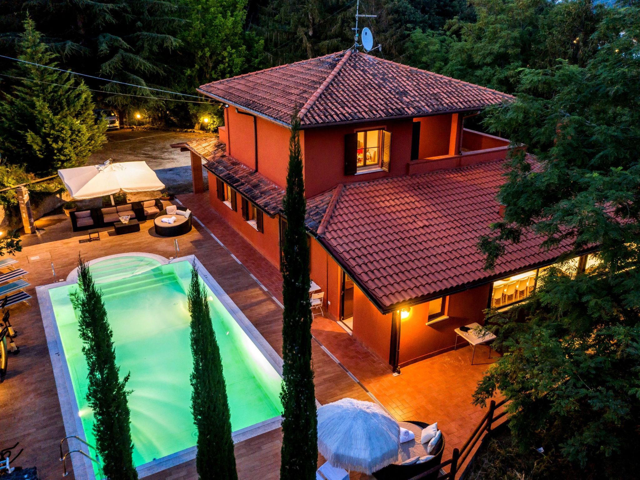 Landgut "TenutaQuarantaOlivi-Drinnen