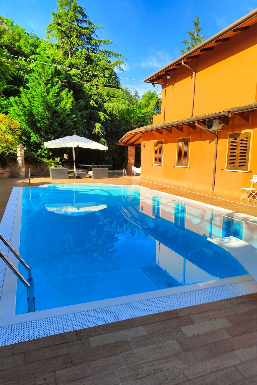 Landgut "TenutaQuarantaOlivi-Drinnen