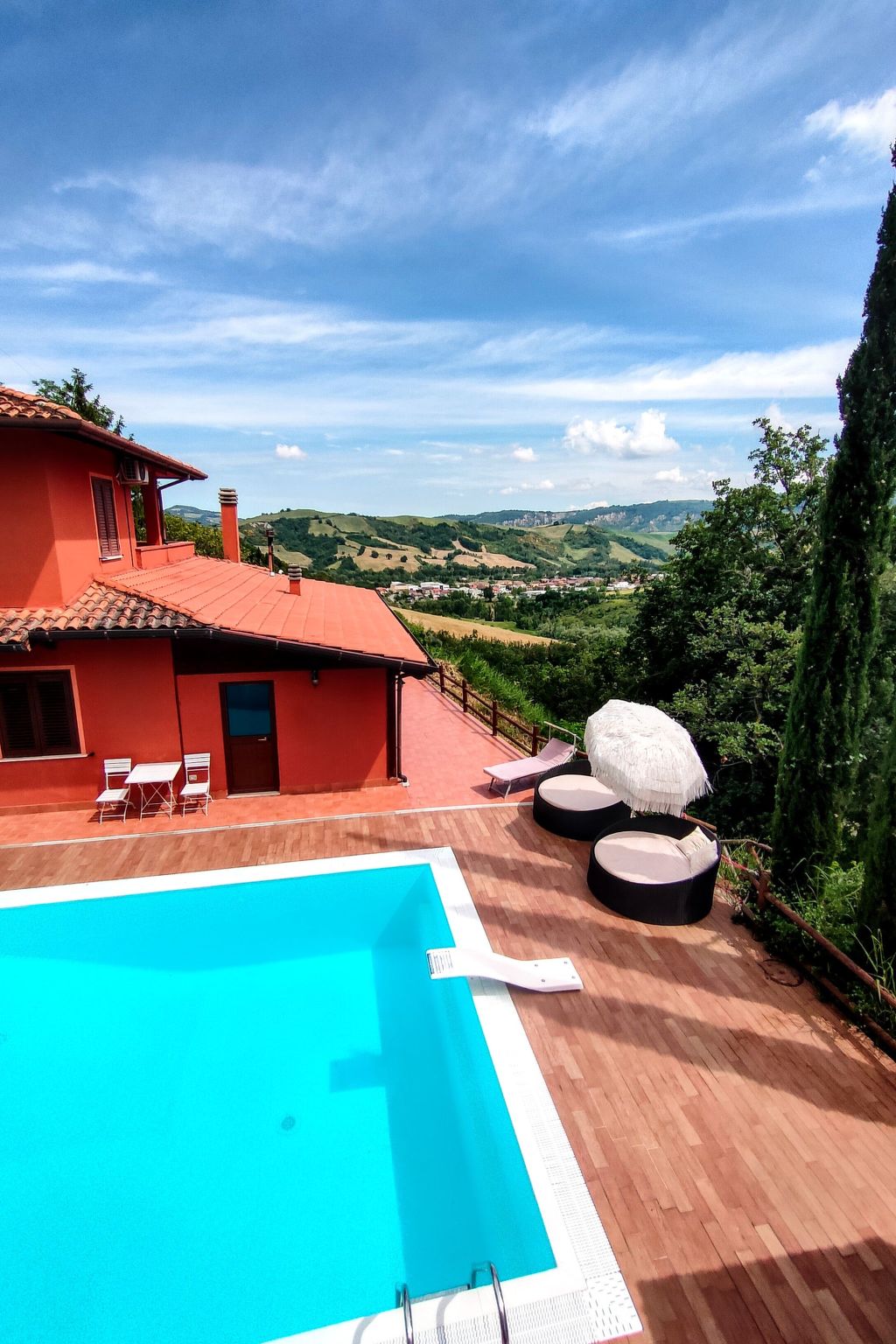 Landgut "TenutaQuarantaOlivi-Drinnen