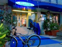 Licht appartement met panoramisch zeezicht in Cattolica - thumbnail 1