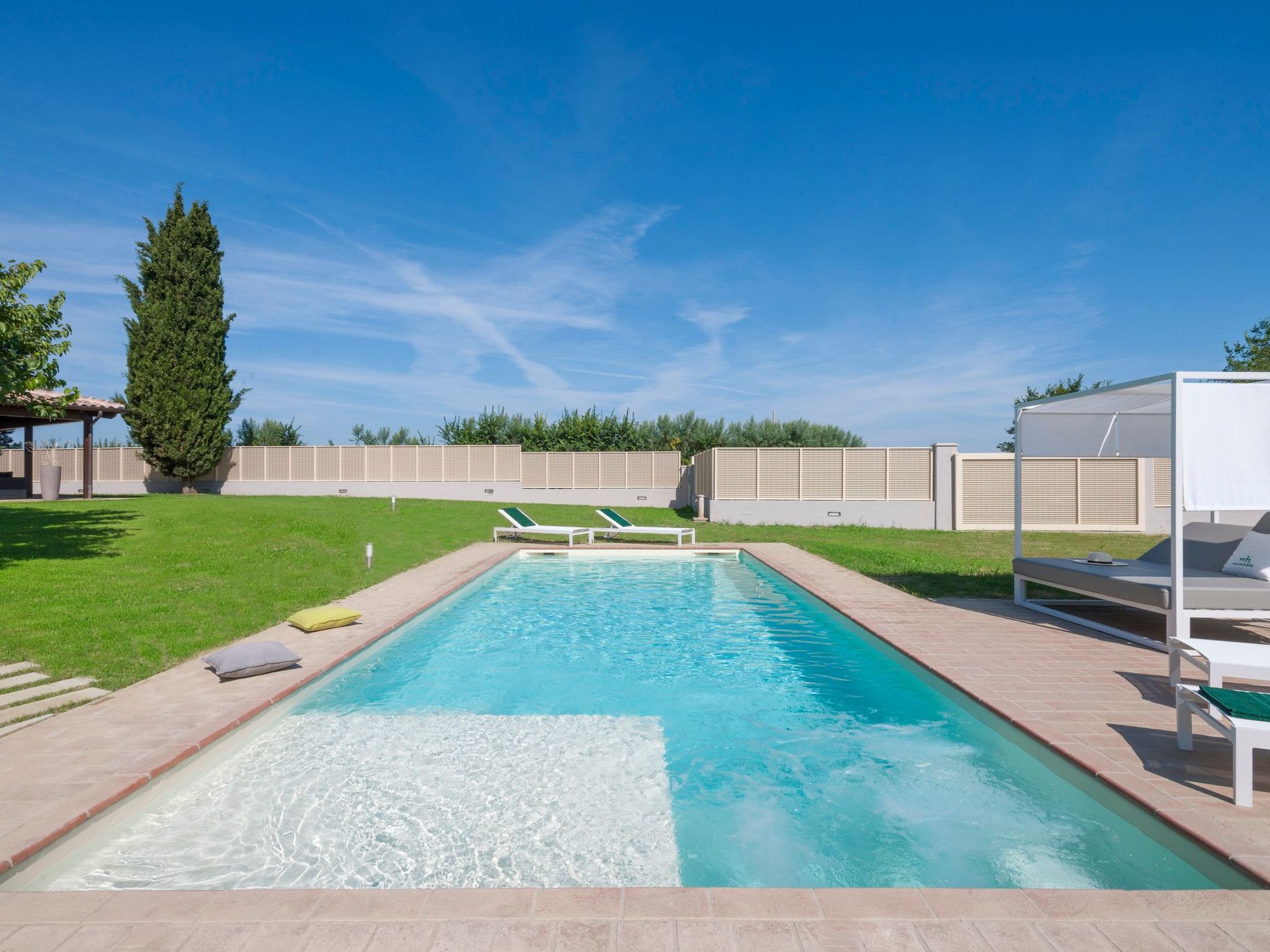 Villa Traiani, Marken Urlaub, privater Pool-Dedans