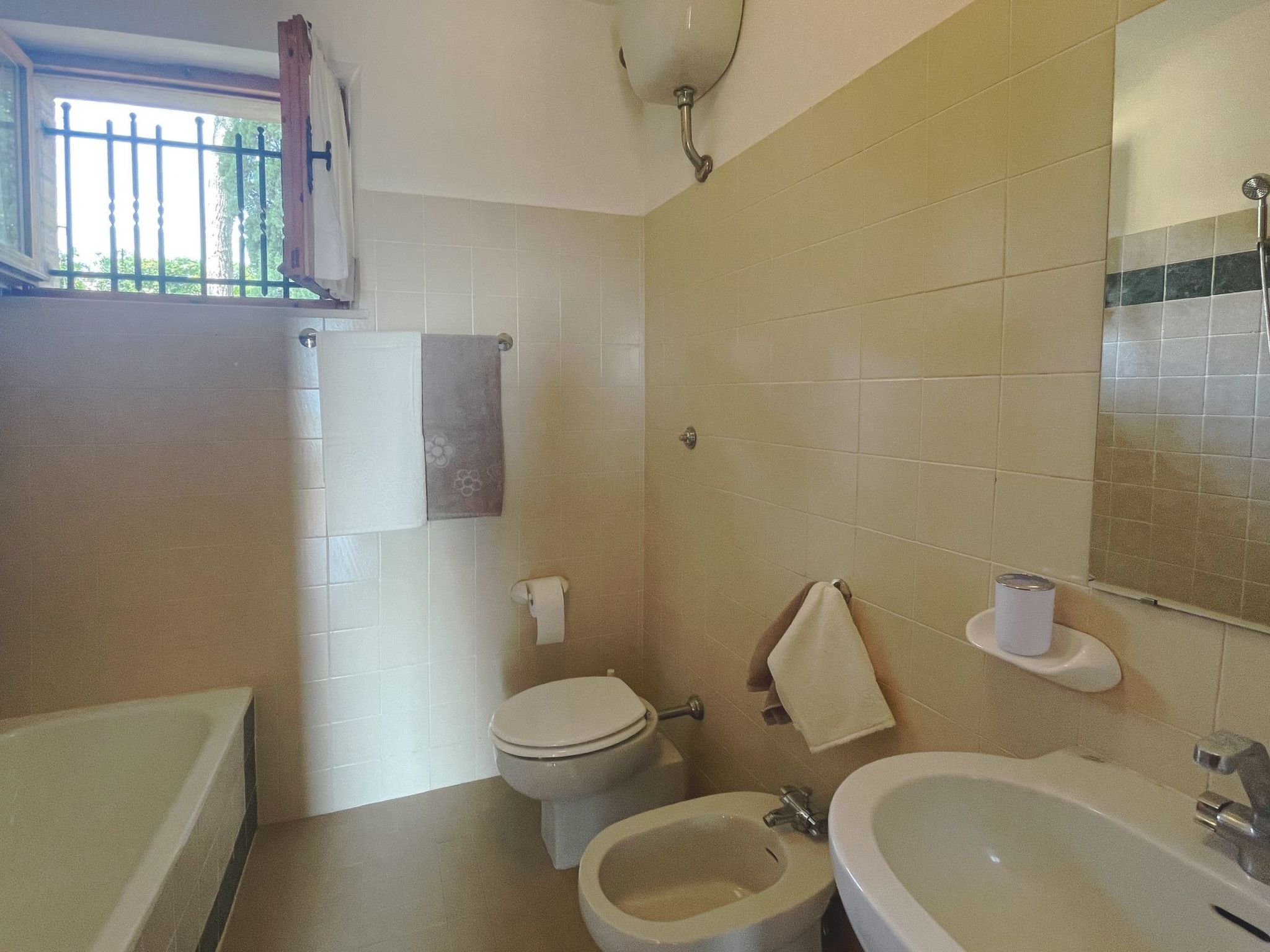 Casa Zefiro Marche Holiday Villas, privater Pool-Binnen