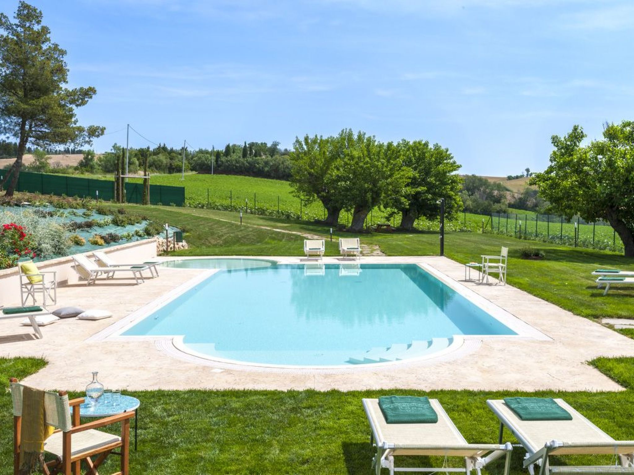 Villa i Gelsi Marche Urlaub, privater Pool-Binnen