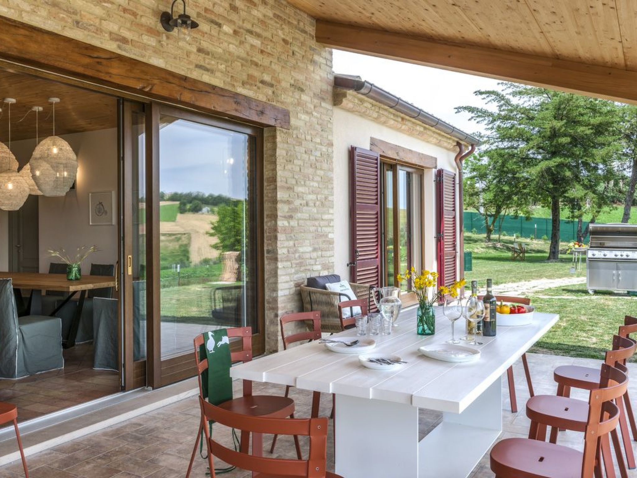 Villa i Gelsi Marche Urlaub, privater Pool-Binnen