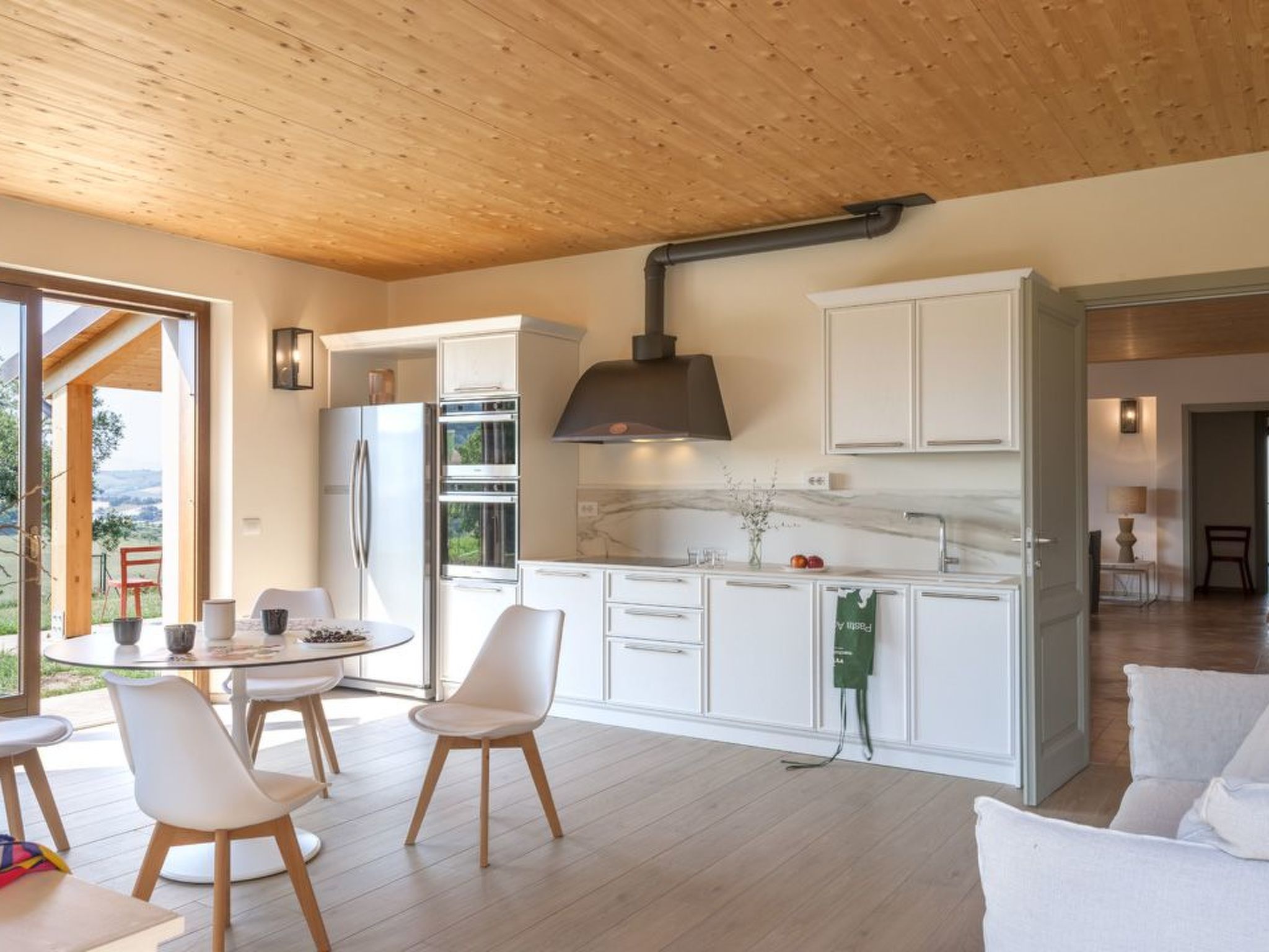 Villa i Gelsi Marche Urlaub, privater Pool-Binnen