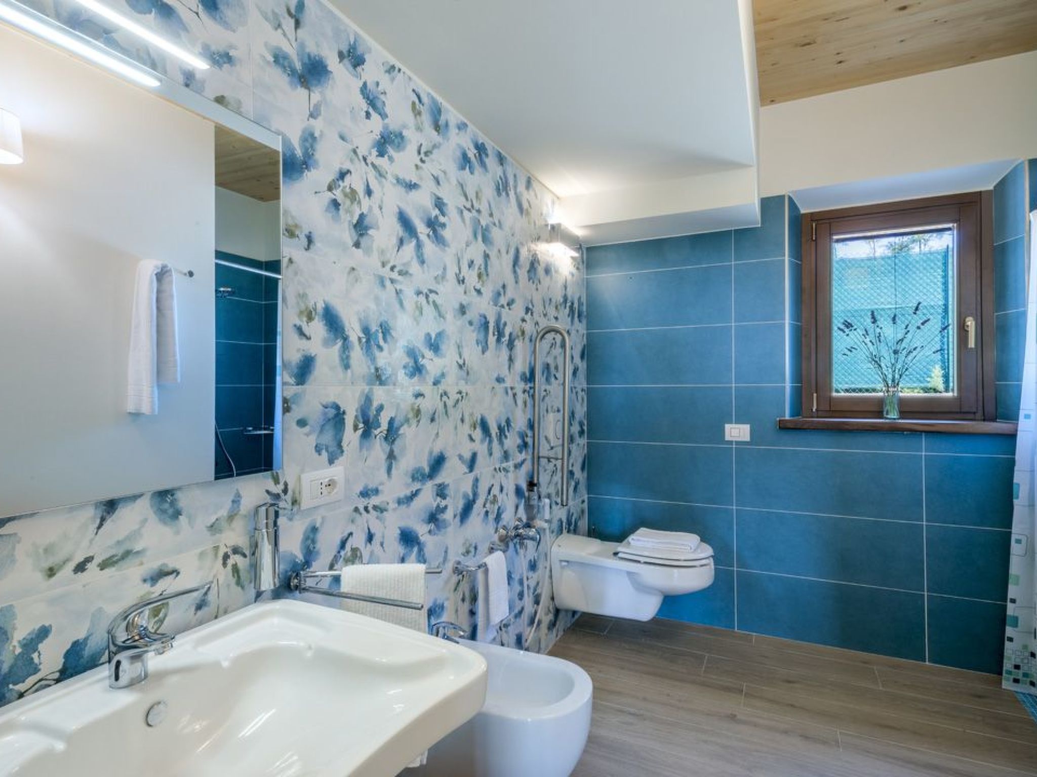 Villa i Gelsi Marche Urlaub, privater Pool-Binnen