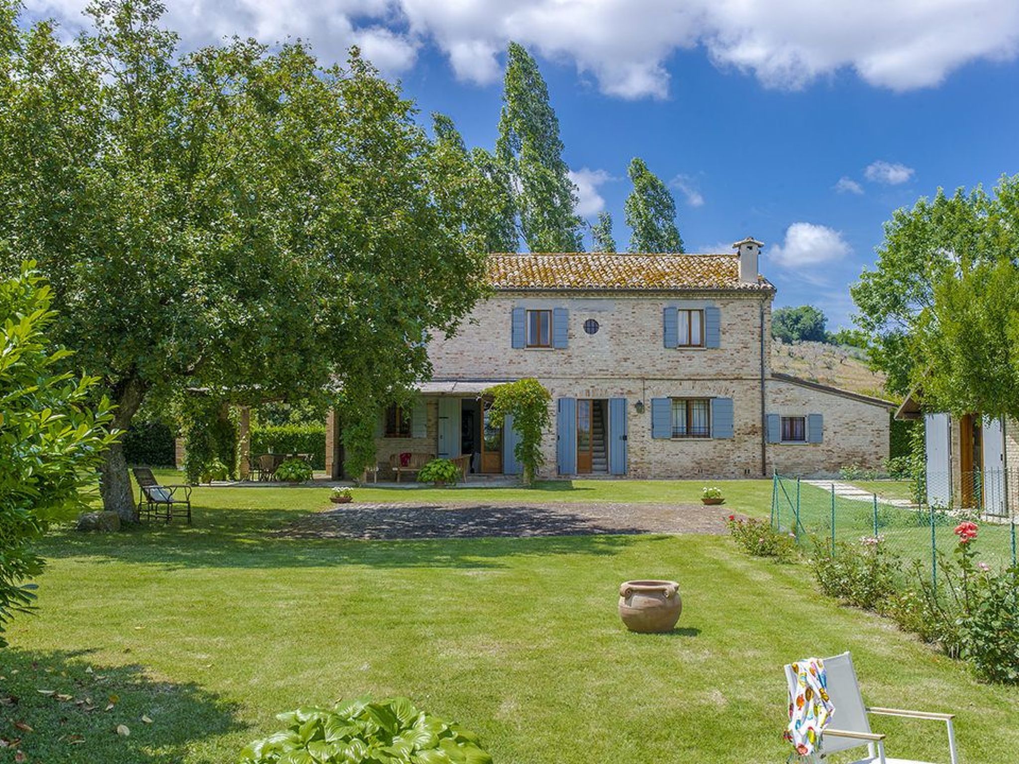 Villa Deda - Marche Holiday-Binnen