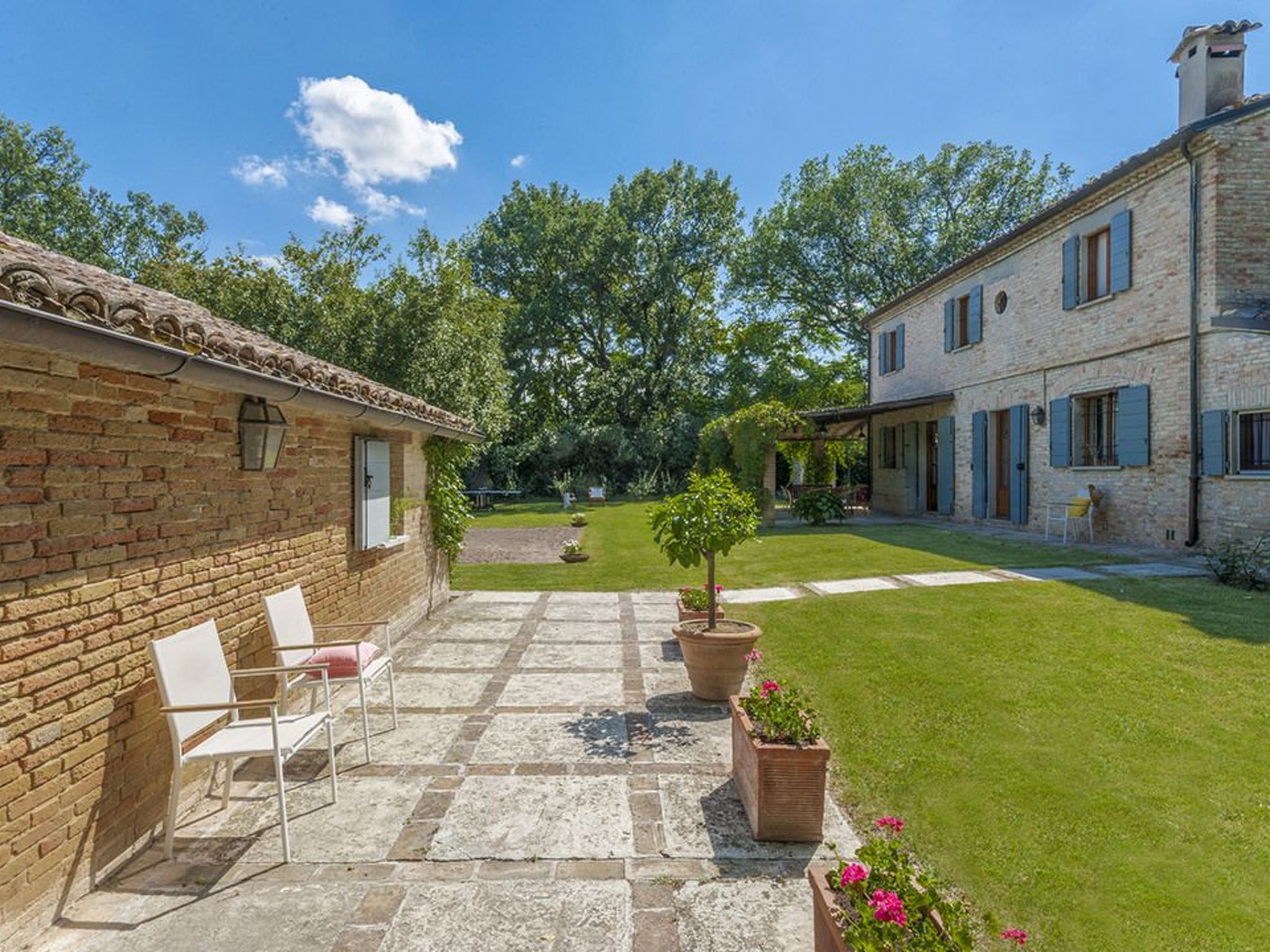 Villa Deda - Marche Holiday-Binnen